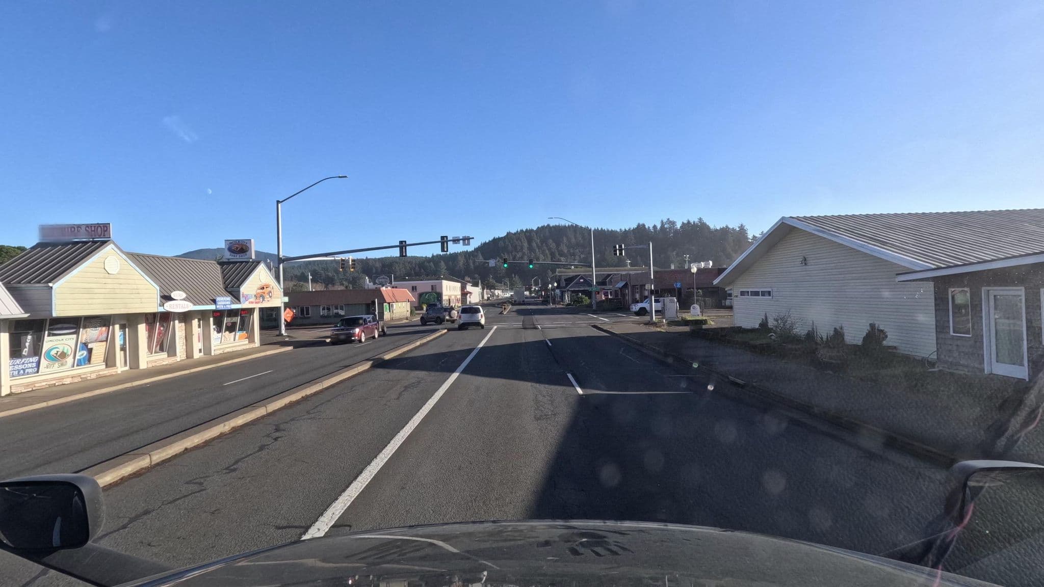 Street view near Oregon Beach Vacations, Lincoln City — © bct (CC BY-SA · Mapillary)
