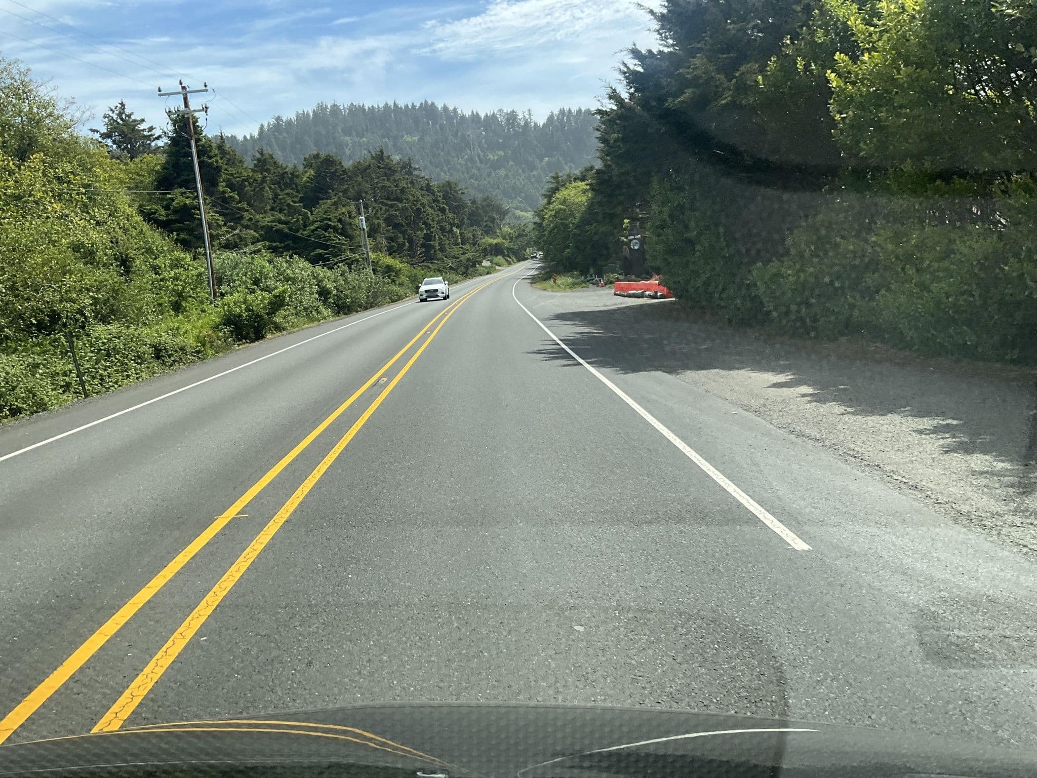 Street view near Inn at Arch Cape, Cannon Beach — © whitecotton (CC BY-SA · Mapillary)