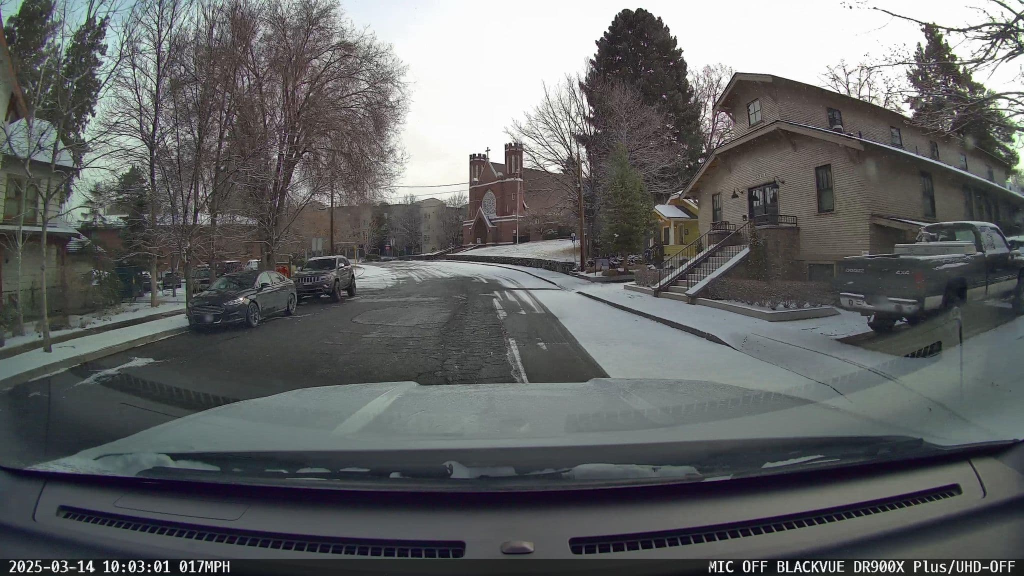 Street view near McMenamins Ed House, Bend — © n_skinner (CC BY-SA · Mapillary)