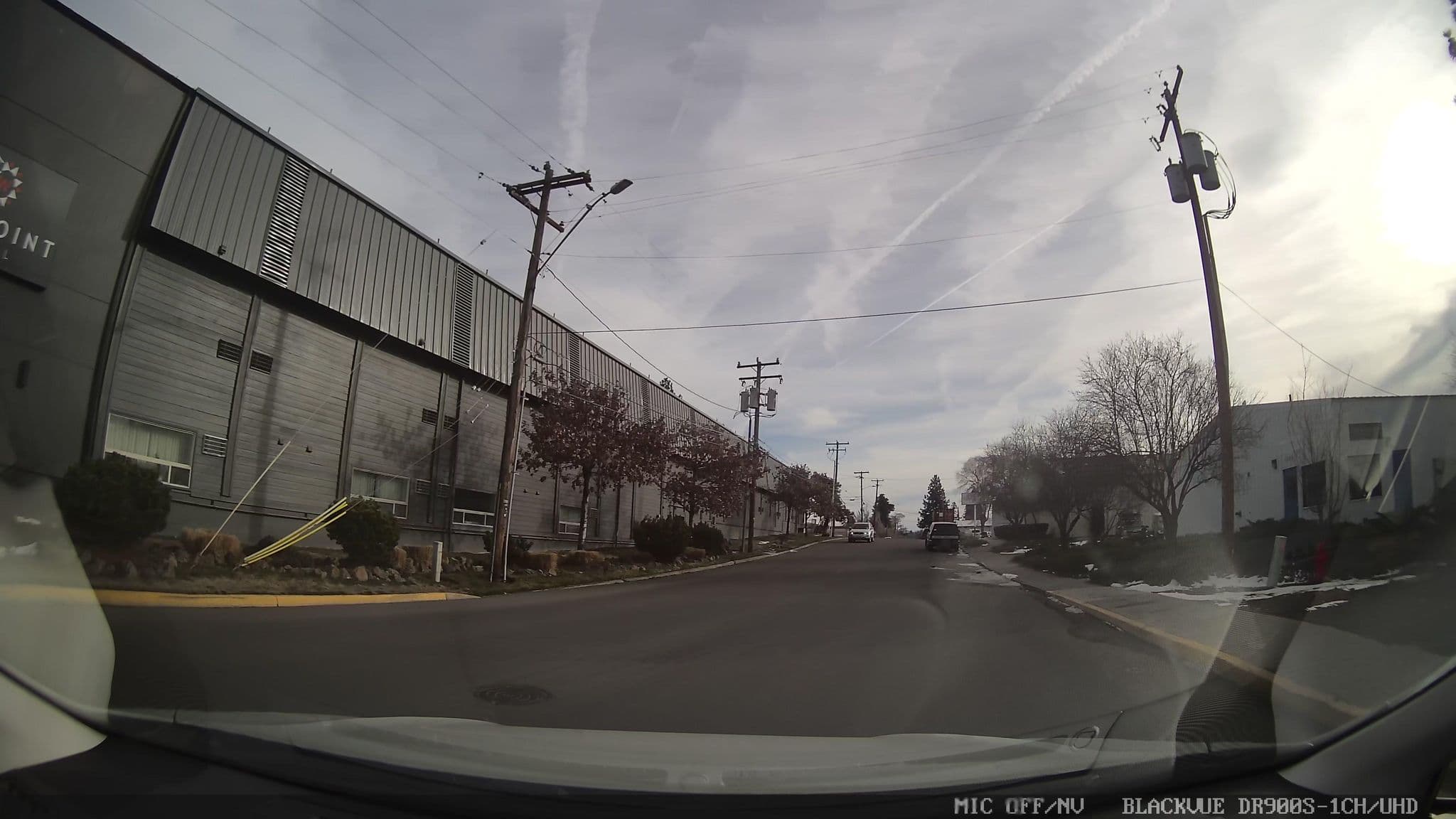 Street view near Signature Bend, Bend — © jenningsanderson (CC BY-SA · Mapillary)