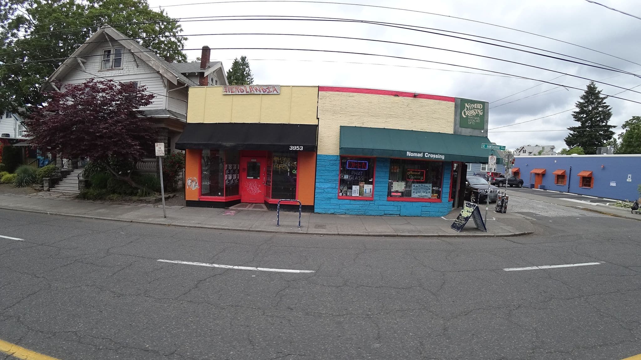 Street view near Hostelling International, Portland — © mly_pdx01 (CC BY-SA · Mapillary)
