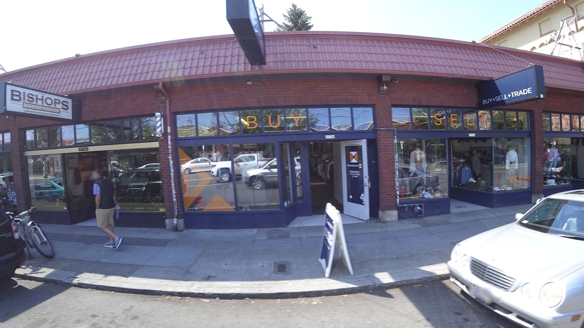 Street view near Mcmenimins, Portland — © mly_pdx01 (CC BY-SA · Mapillary)