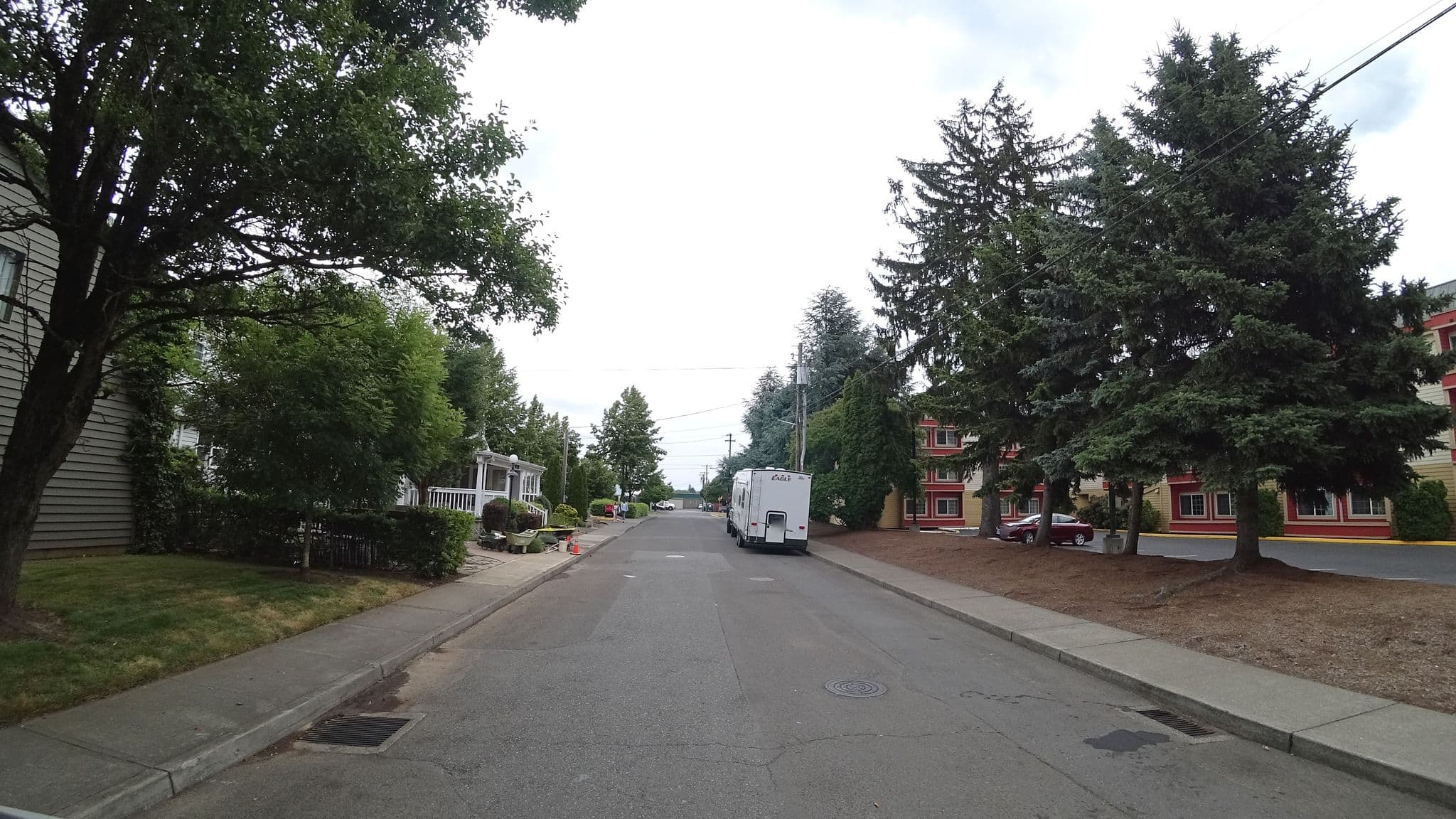 Street view near Holiday Inn Express Portland I-205 (Stark St.), Lents — © mly_pdx01 (CC BY-SA · Mapillary)