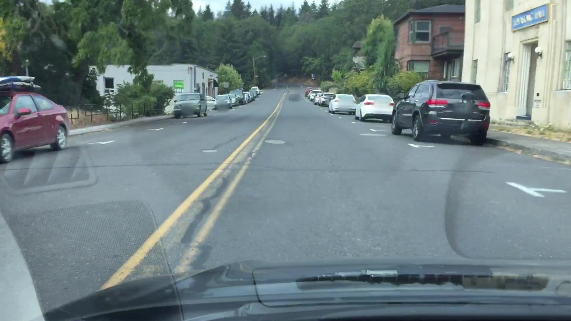 Street view near Hotel Iconica, White Salmon — © lvl5 (CC BY-SA · Mapillary)
