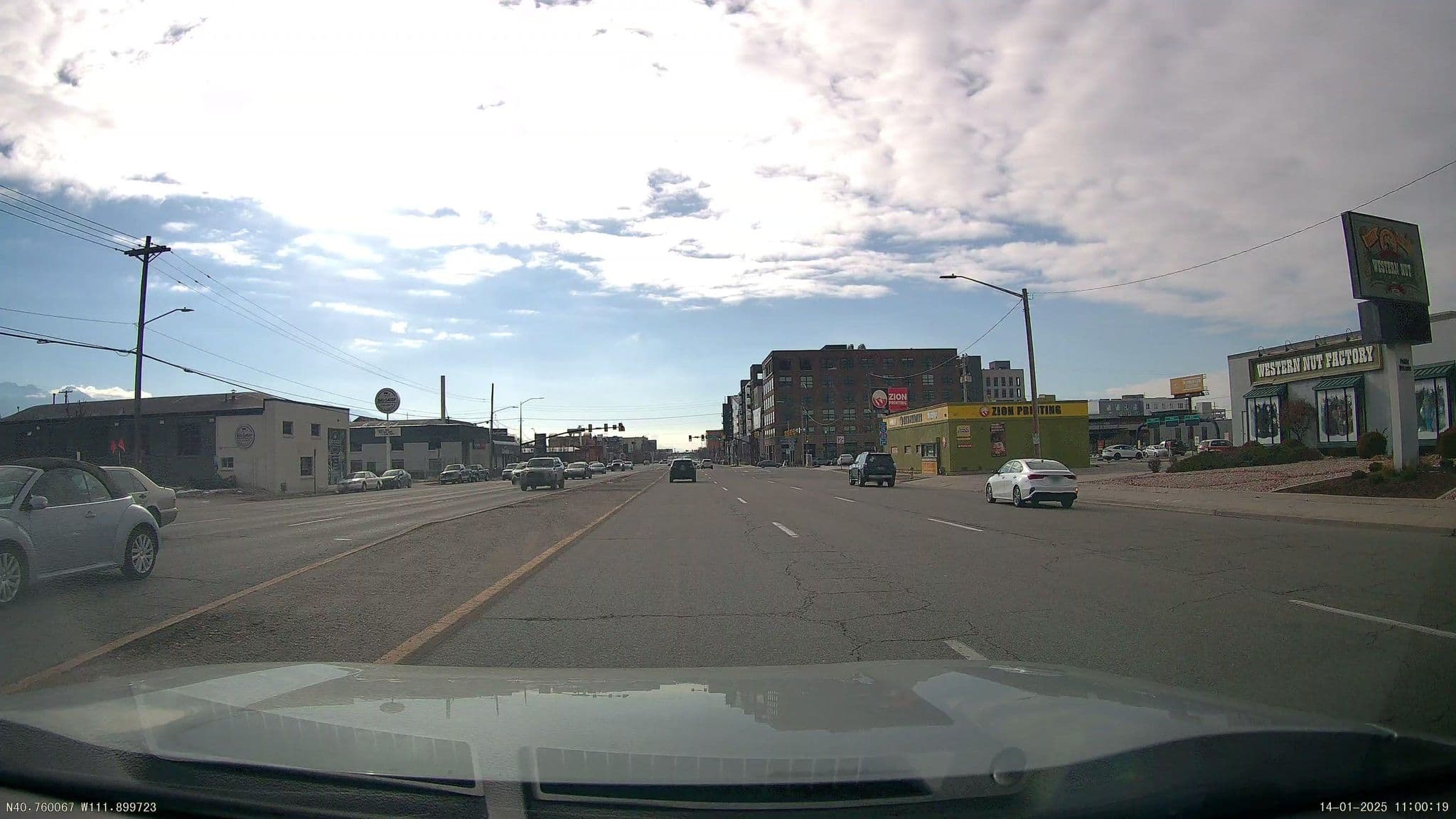 Street view near Hampton Inn Pool, Salt Lake City — © mvexel (CC BY-SA · Mapillary)