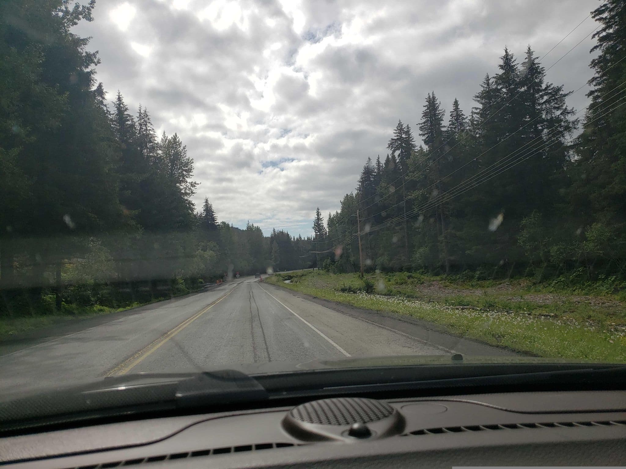 Street view near Alaska's tree house, Bear Creek — © guyutetube (CC BY-SA · Mapillary)