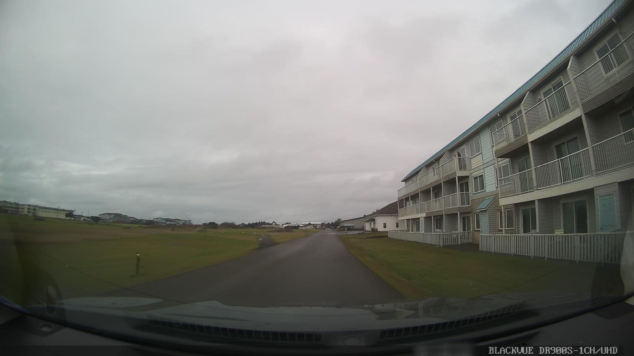 Street view near Windjammer Condominium Resort, Ocean Shores — © damnitgetmybeer (CC BY-SA · Mapillary)