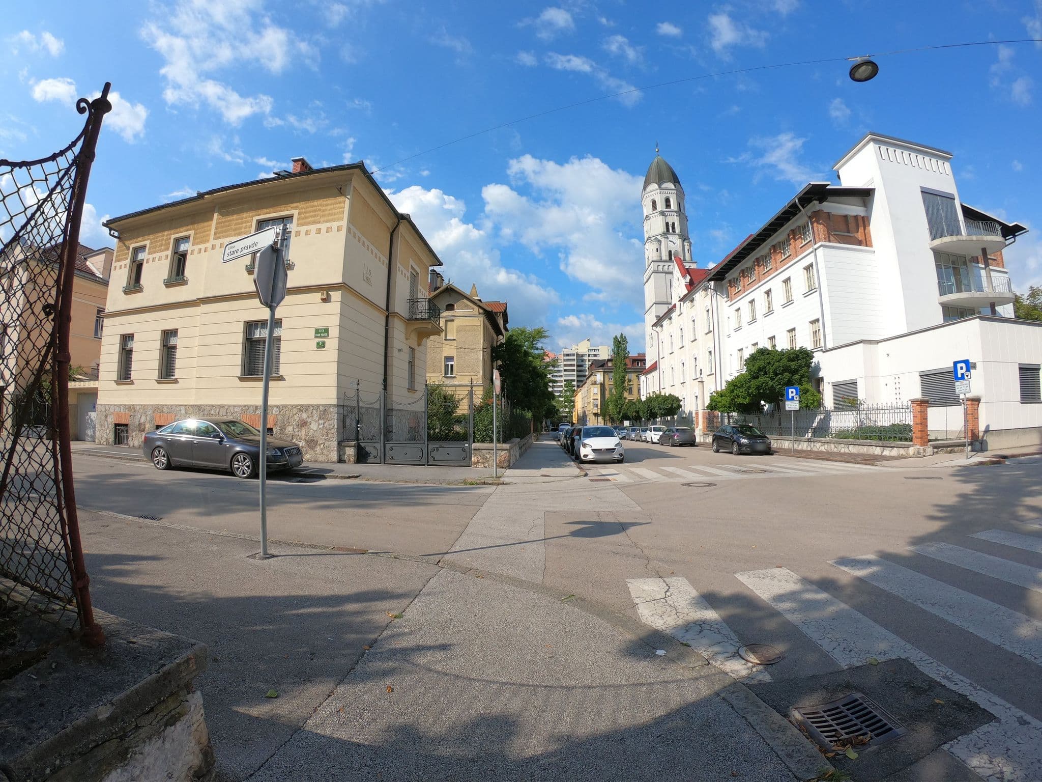 Street view near UpArt, Ljubljana — © richlv (CC BY-SA · Mapillary)