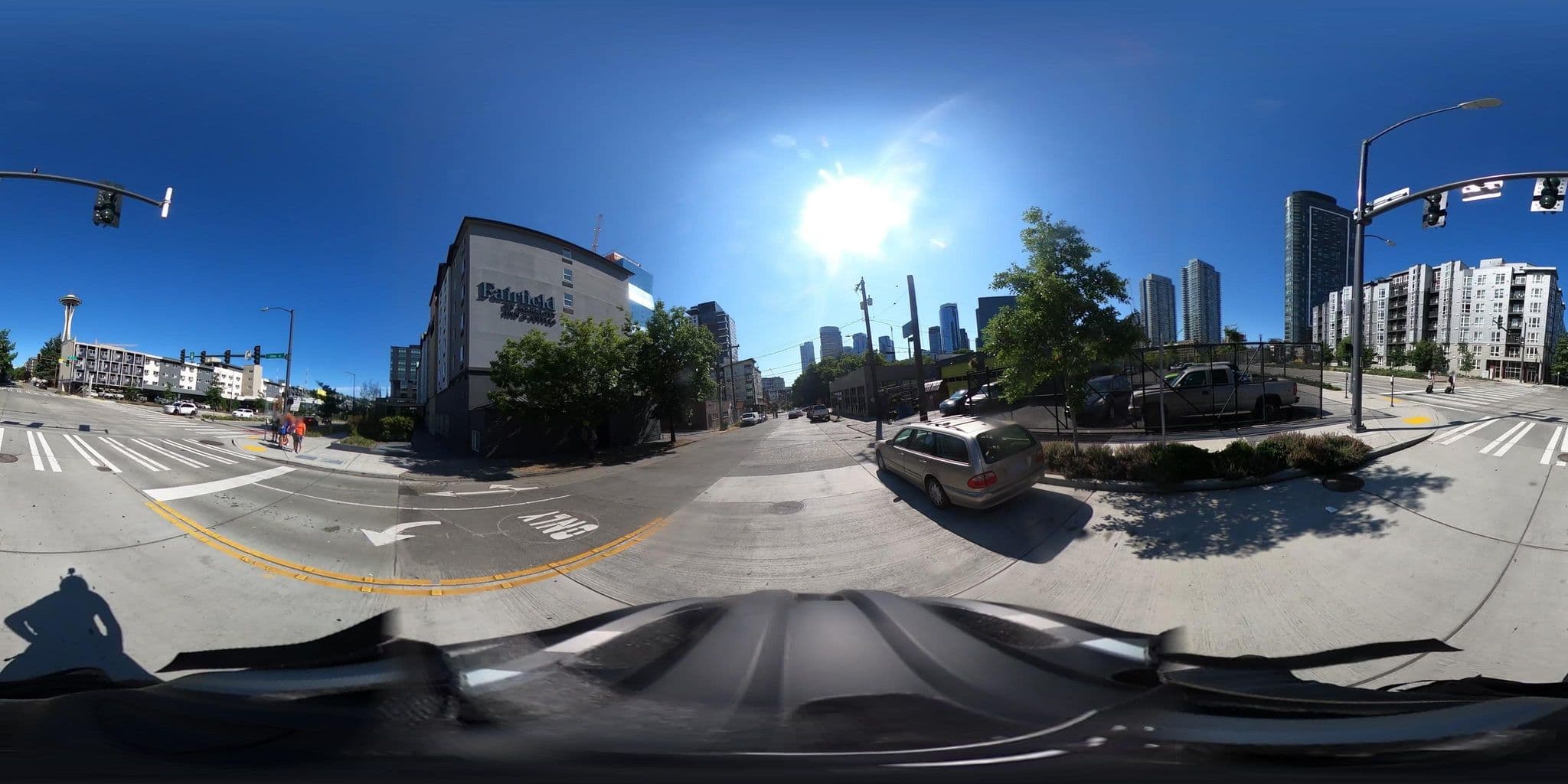 Street view near Holiday Inn Express & Suites, Seattle — © nightwatch (CC BY-SA · Mapillary)