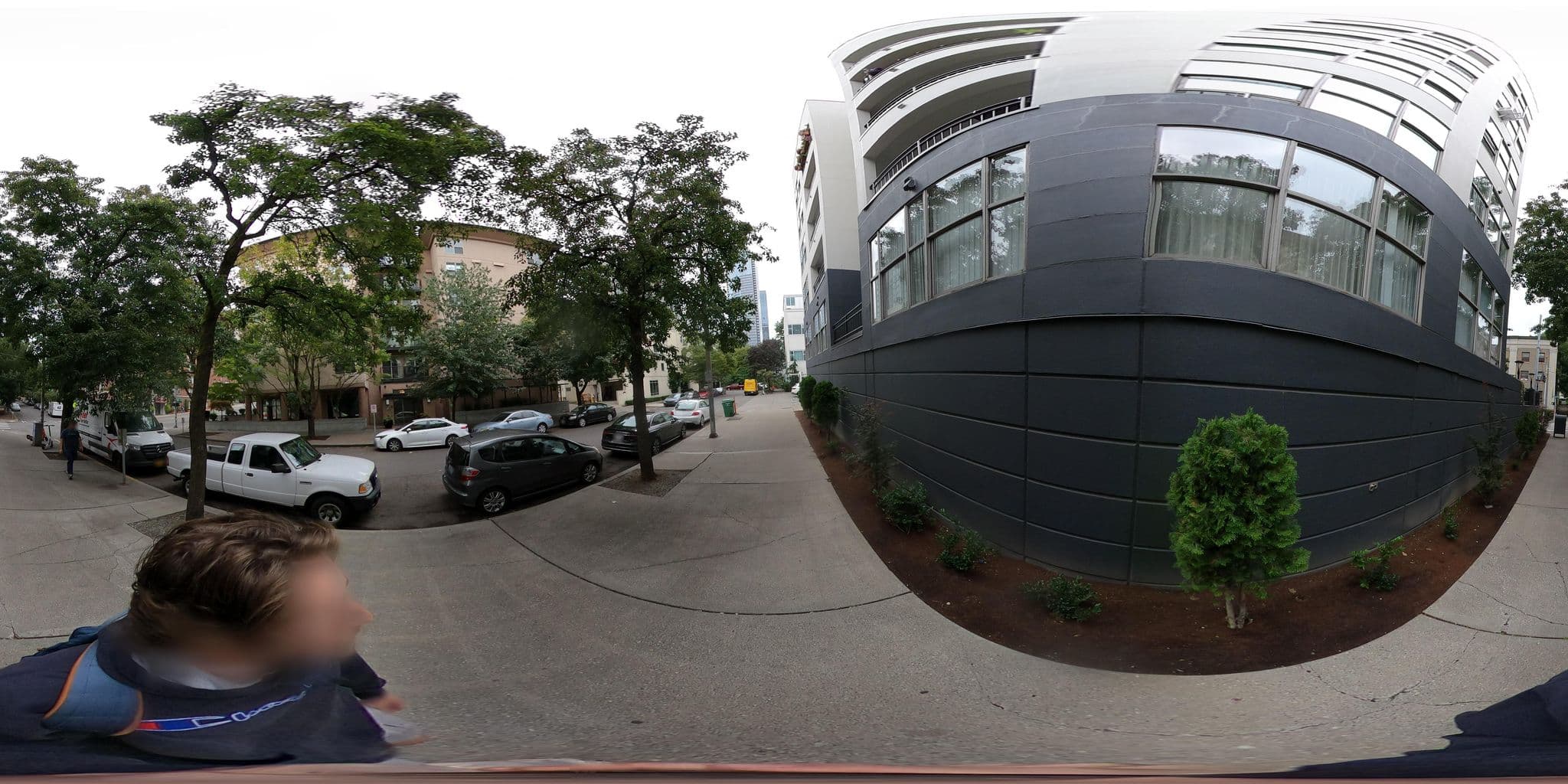 Street view near Alaska House - Seattle, Seattle — © mau448 (CC BY-SA · Mapillary)