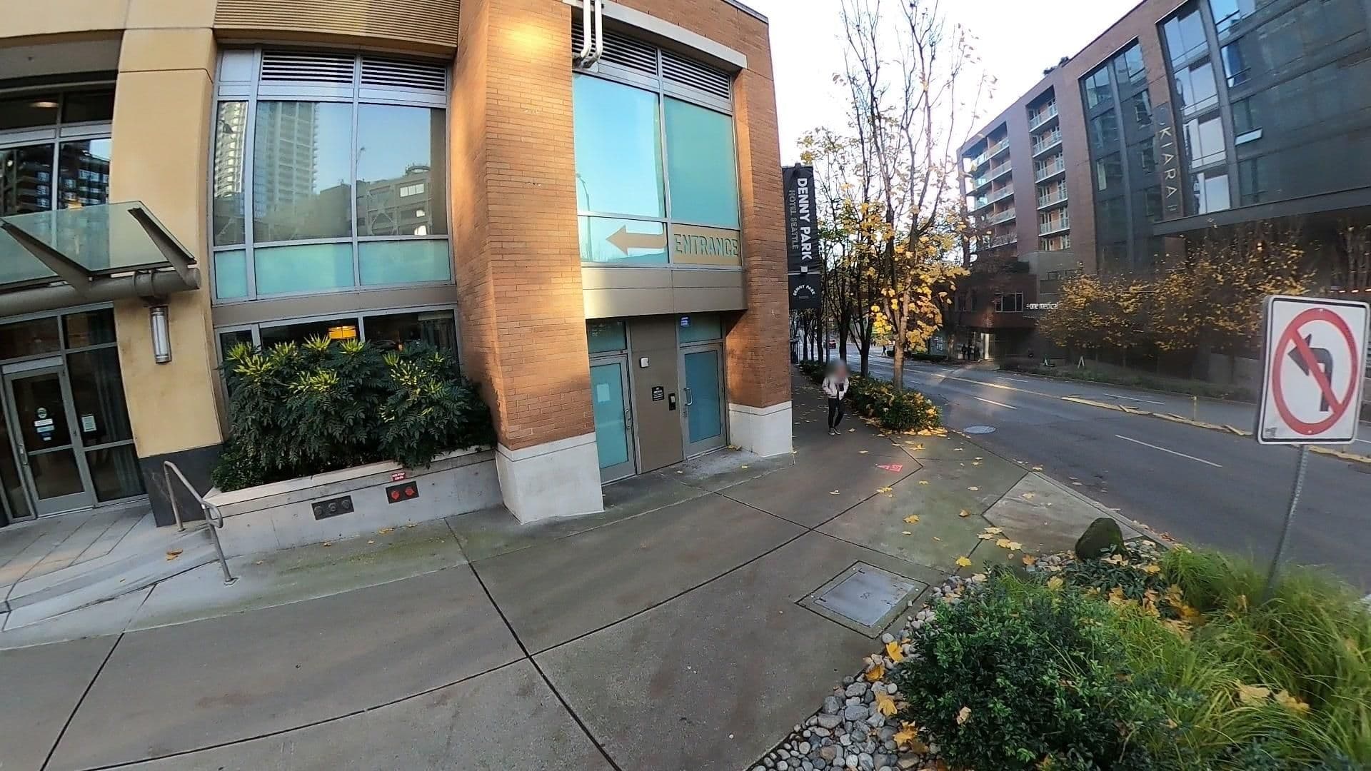 Street view near Pan Pacific Seattle, Seattle — © pedestrian_mapping (CC BY-SA · Mapillary)