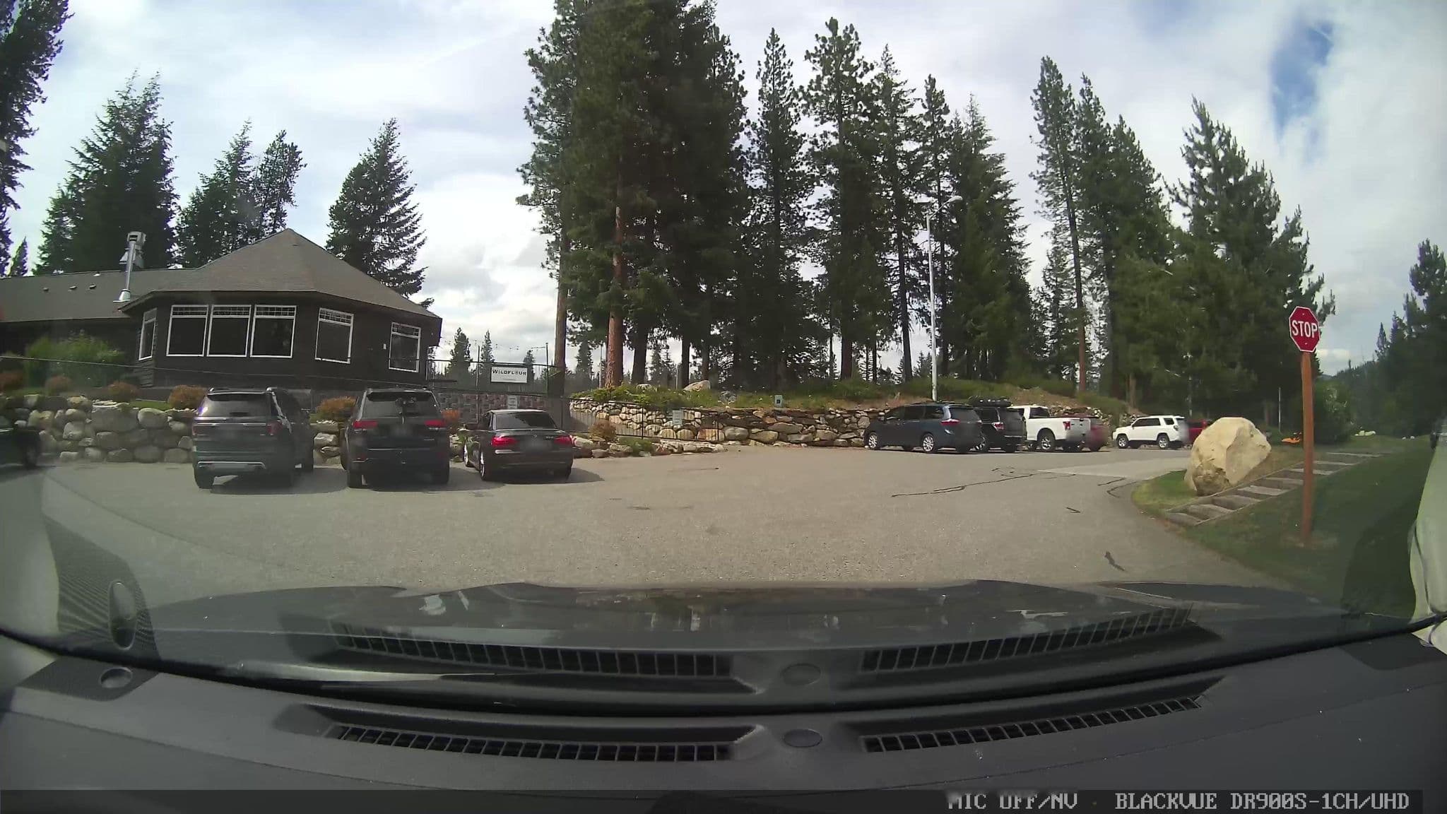 Street view near Honeycomb Lodge, Cashmere — © damnitgetmybeer (CC BY-SA · Mapillary)