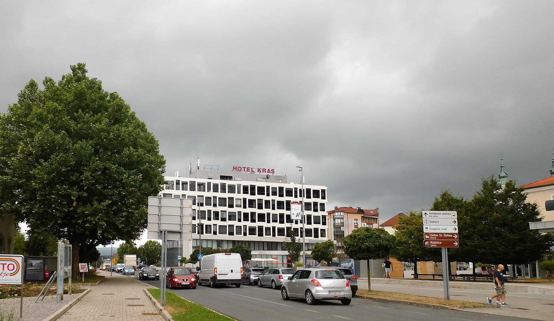 Kras (via Wikimedia Commons, CC BY-SA 4.0)