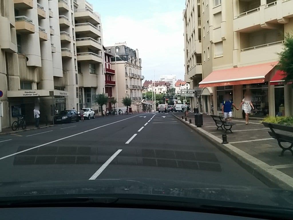 Street view near France Location, Biarritz — © moktarama (CC BY-SA · Mapillary)
