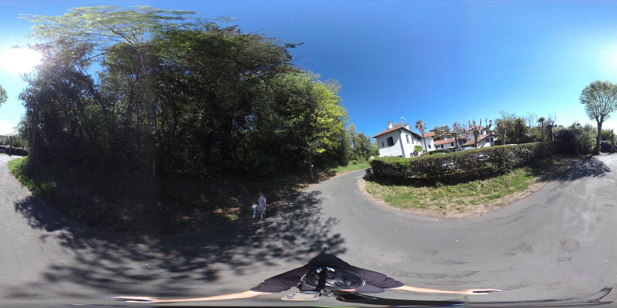 Street view near Apartment Résidence la seigneurie, Saint-Jean-de-Luz — © geovelo (CC BY-SA · Mapillary)