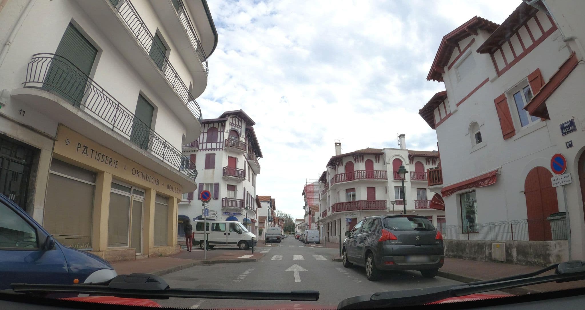 Street view near Toki Alai, Saint-Jean-de-Luz — © patchanka (CC BY-SA · Mapillary)