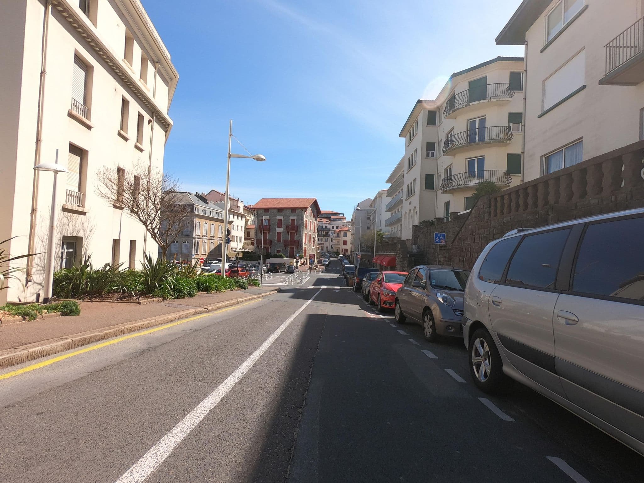 Street view near Cote des Basques, Biarritz — © txominh (CC BY-SA · Mapillary)