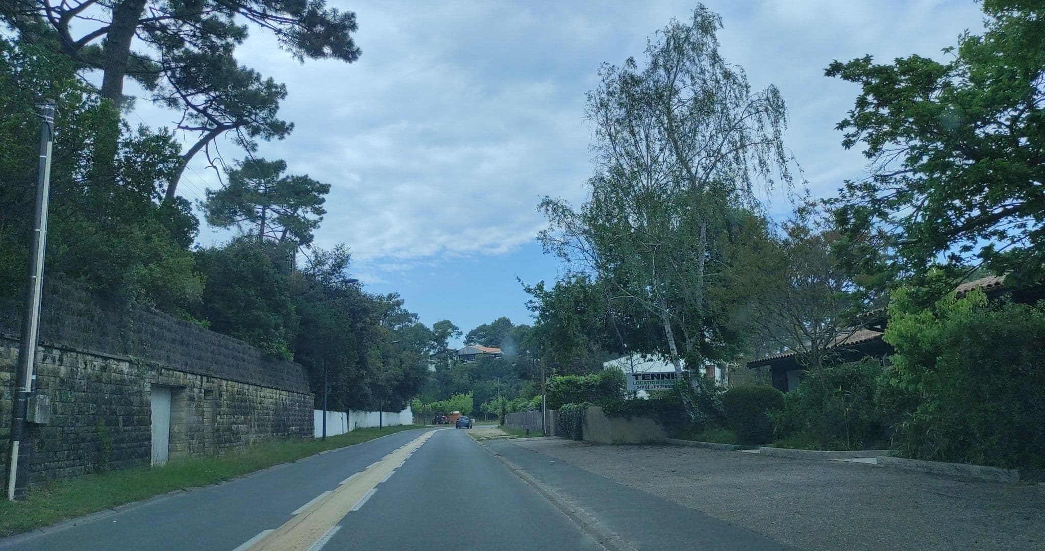 Street view near Hôtel Le Sporting Club, Arcachon — © yod4z (CC BY-SA · Mapillary)