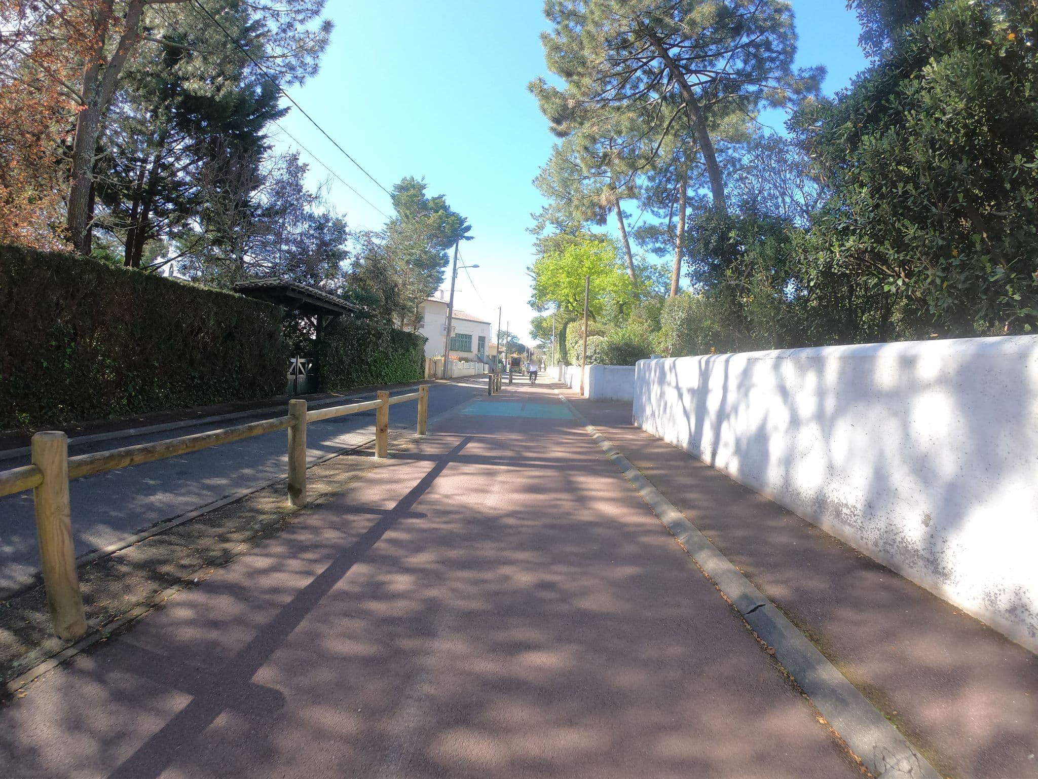 Street view near Myrtil, Arcachon — © gitouche (CC BY-SA · Mapillary)