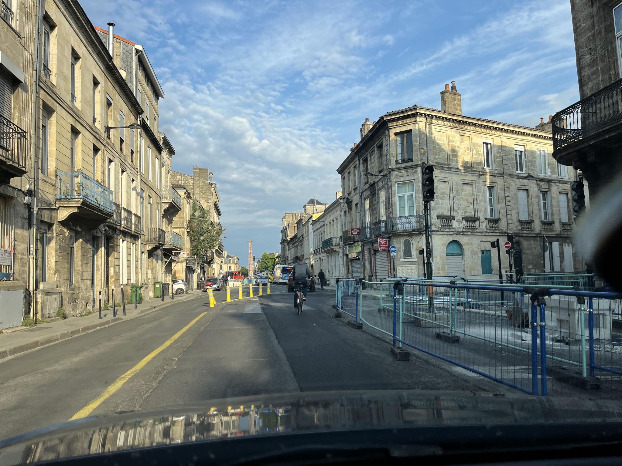 Street view near Beau Studio Centre Ville, Bordeaux — © ismaeltthds (CC BY-SA · Mapillary)