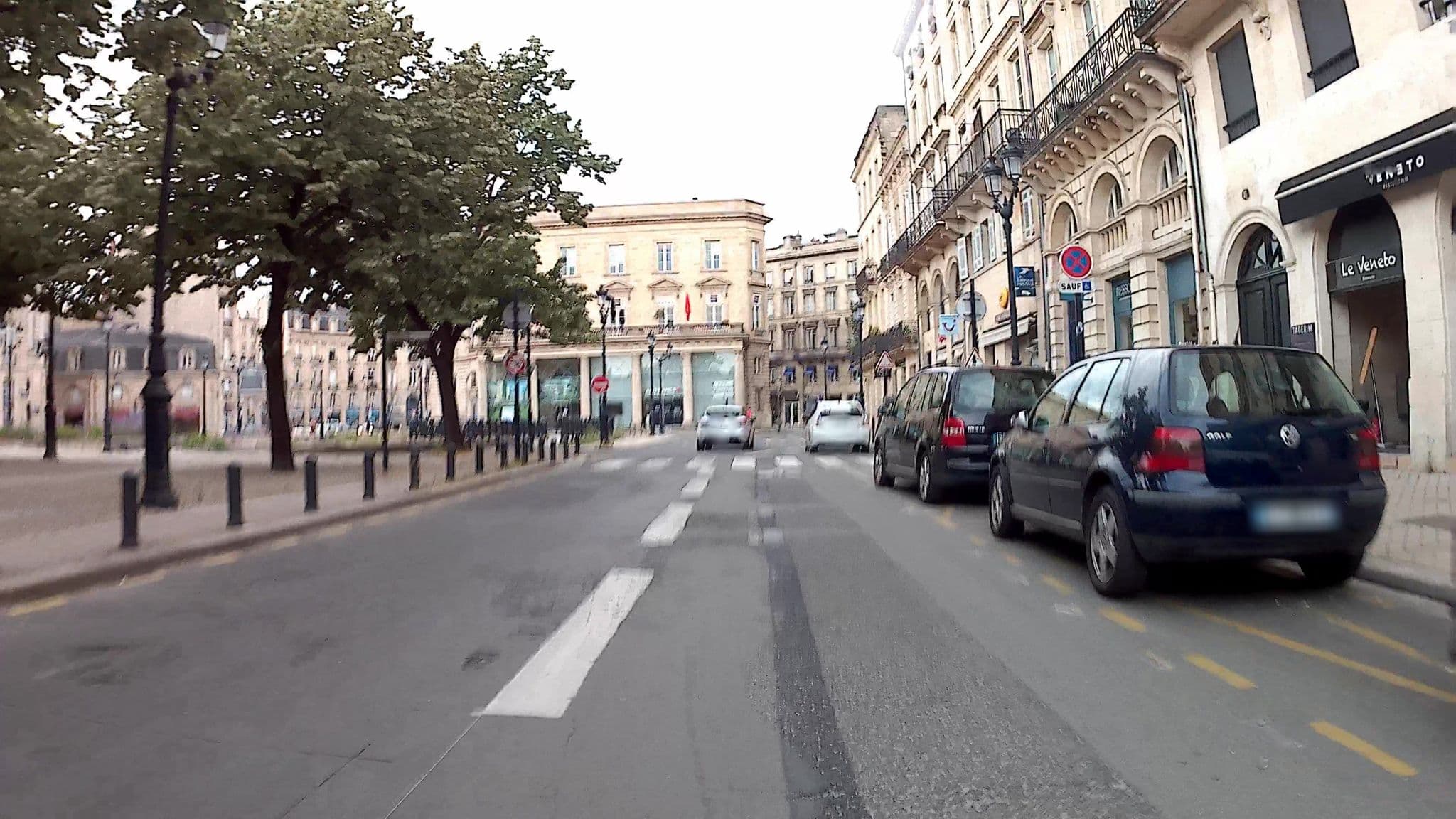 Street view near Hôtel de Sèze & Spa Bordeaux Centre, Bordeaux — © trouyer (CC BY-SA · Mapillary)