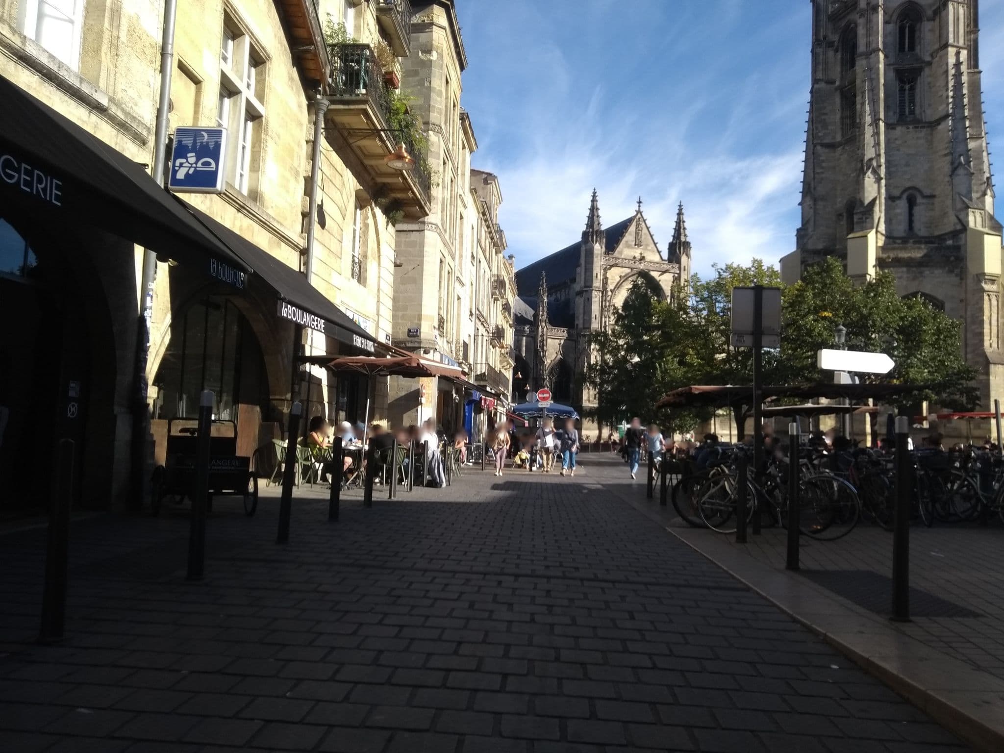 Street view near Appartements Bordeaux Saint Michel, Bordeaux — © gitouche (CC BY-SA · Mapillary)