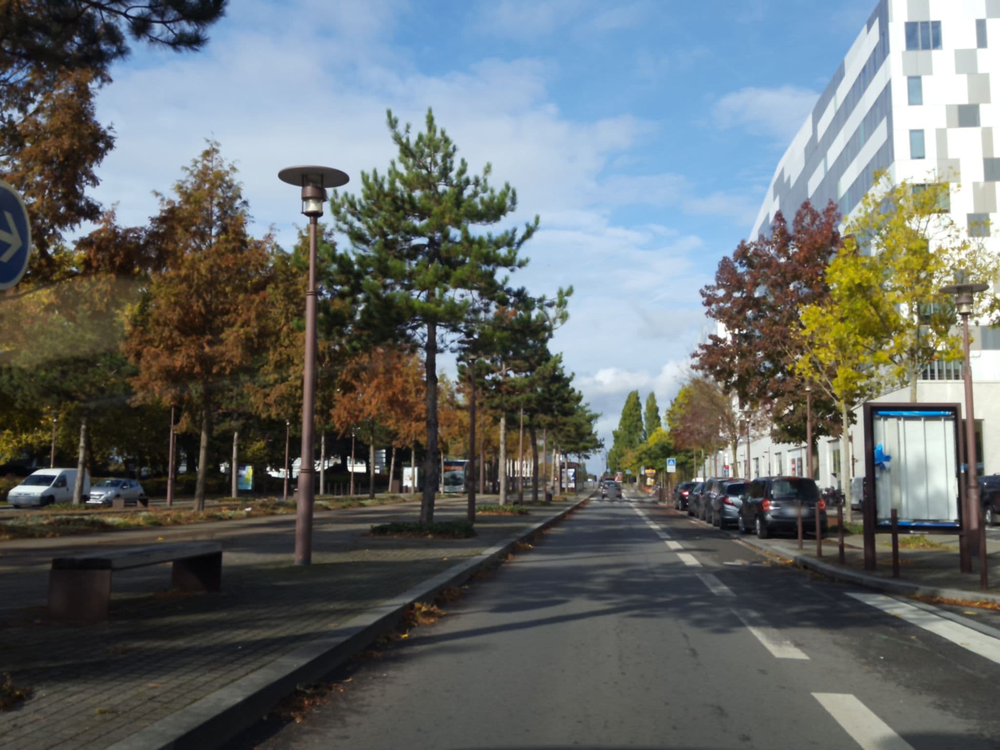 Street view near 7 Urban Suites Tripode, Nantes — © thibphil (CC BY-SA · Mapillary)