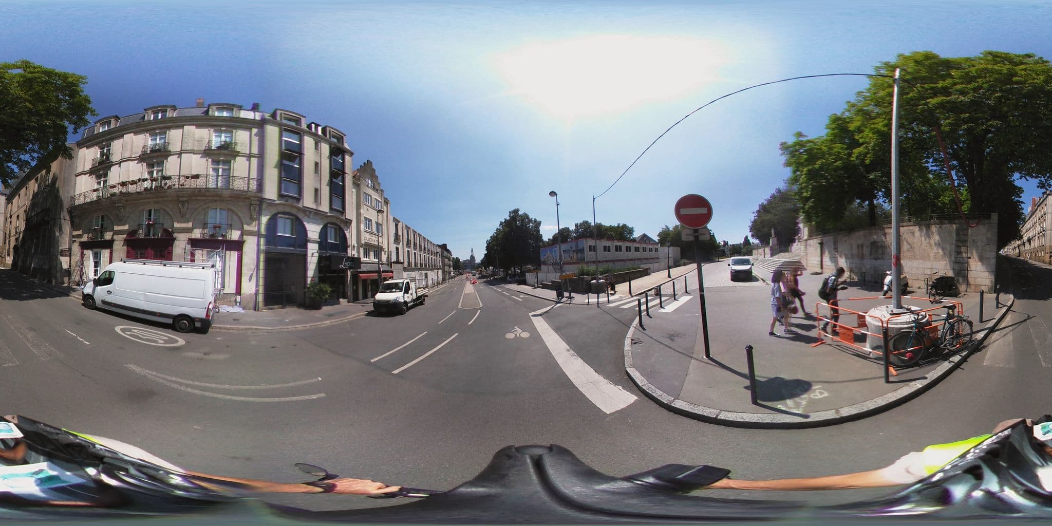 Street view near Room 38, Nantes — © cartocite (CC BY-SA · Mapillary)