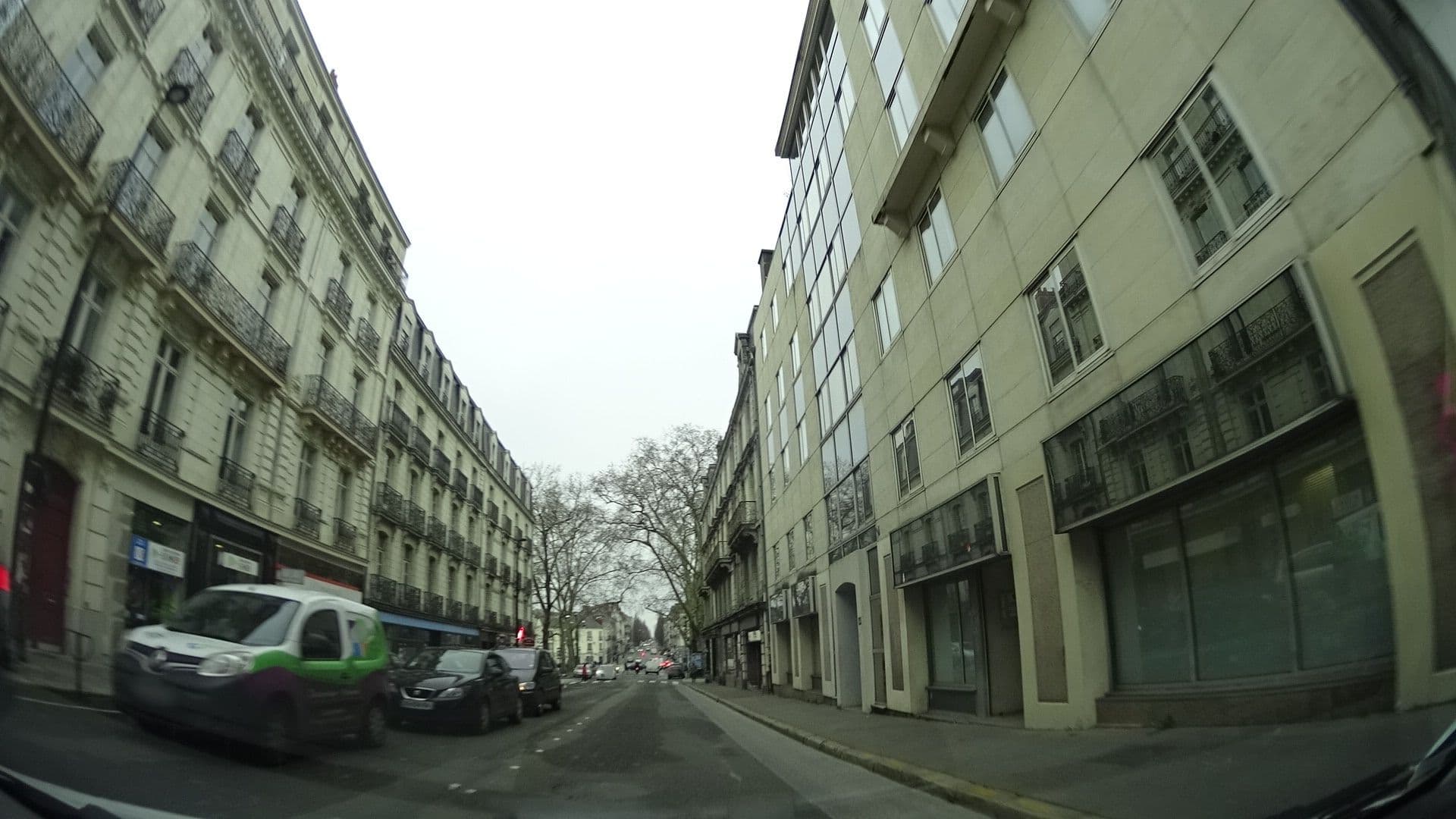 Street view near La Cabane Saint Félix, Nantes — © panieravide (CC BY-SA · Mapillary)