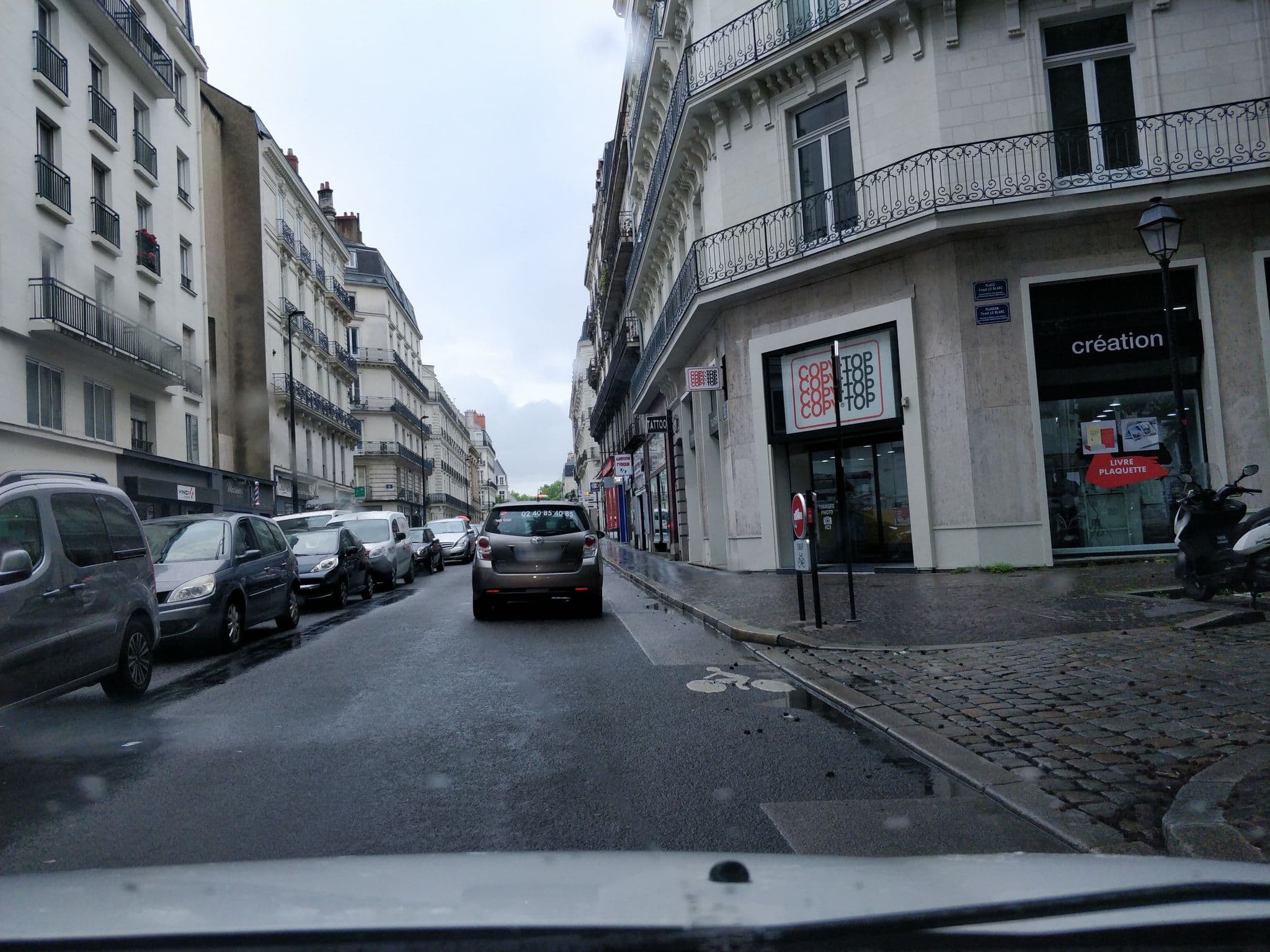 Street view near Gîte des Carmélites, Nantes — © mgageo (CC BY-SA · Mapillary)