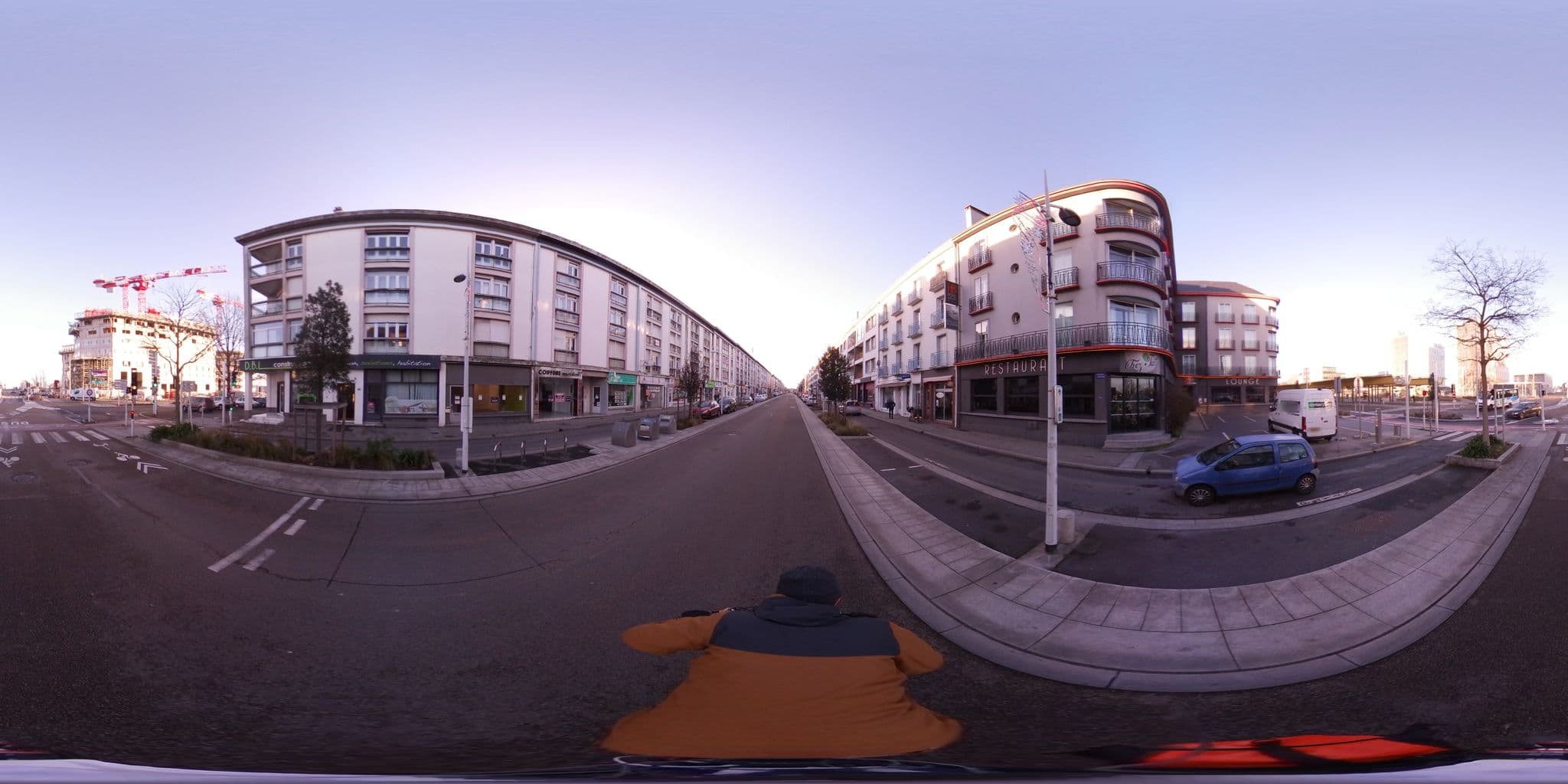 Street view near Hotel Le Berry ***, Saint-Nazaire — © c_mobilite (CC BY-SA · Mapillary)