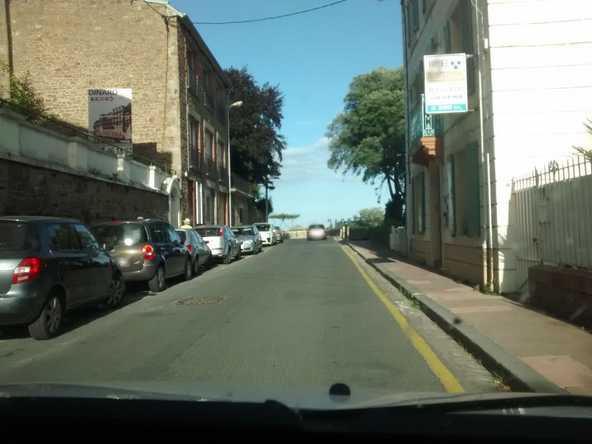 Street view near Villa Gulf Stream, Dinard — © mgageo (CC BY-SA · Mapillary)