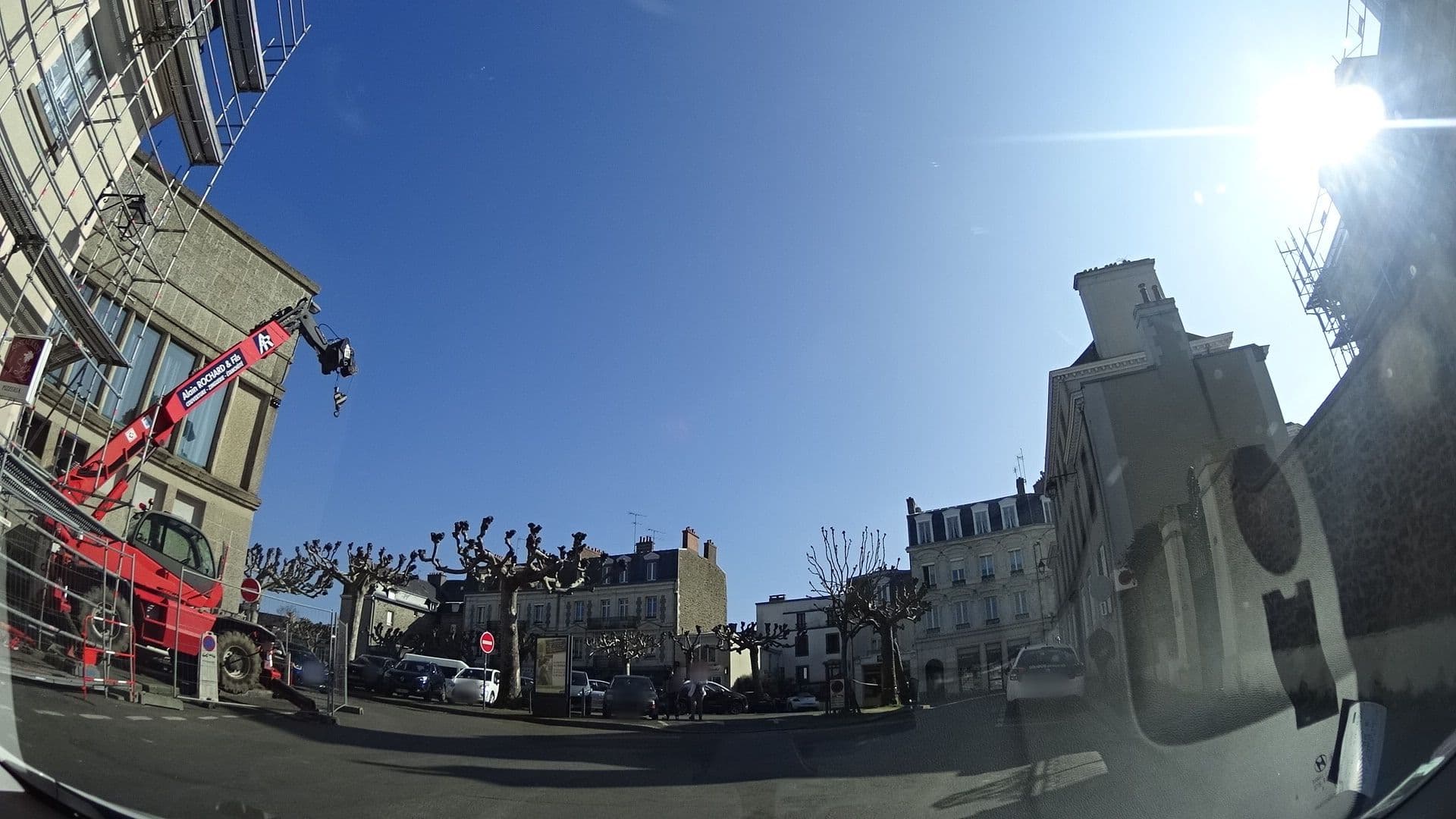 Street view near Le sablon, Saint-Malo — © panieravide (CC BY-SA · Mapillary)