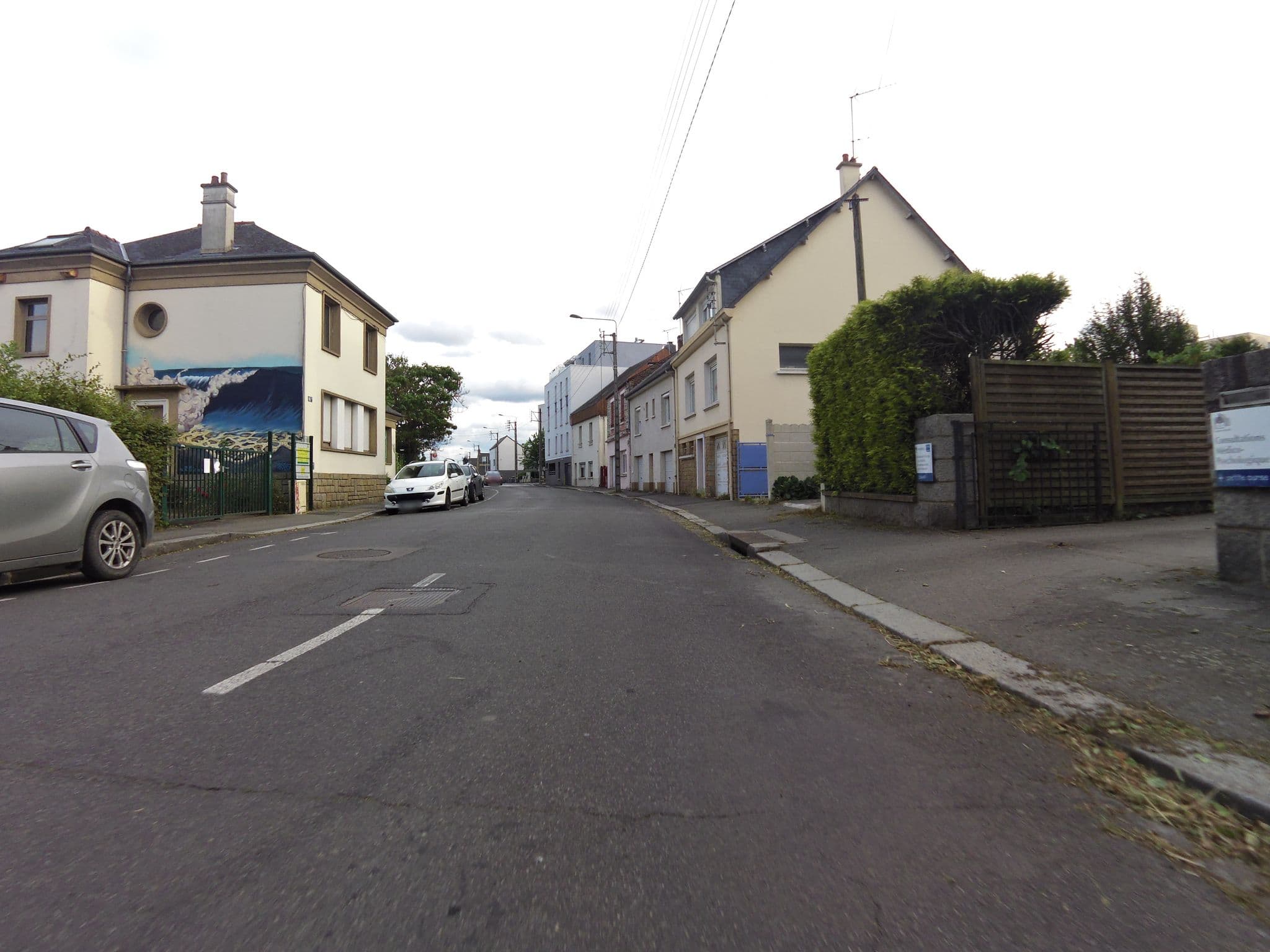 Street view near Centres de Loisirs Municipaux, Rennes — © hamlet (CC BY-SA · Mapillary)