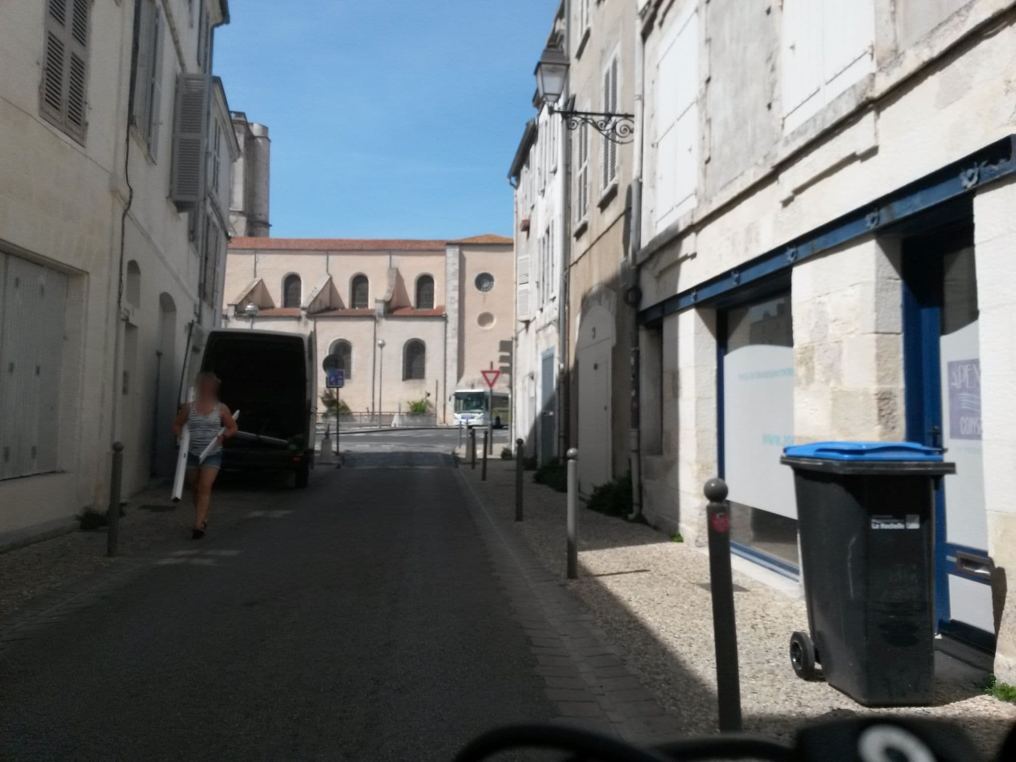 Street view near Appartement vieux port et centre, La Rochelle — © rausk (CC BY-SA · Mapillary)