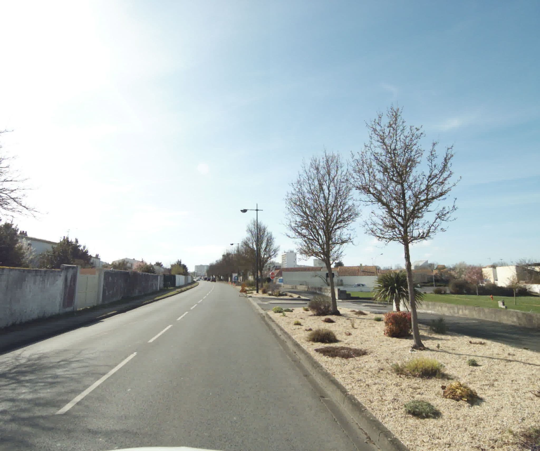 Street view near La villa voyage, La Rochelle — © sogefi (CC BY-SA · Mapillary)