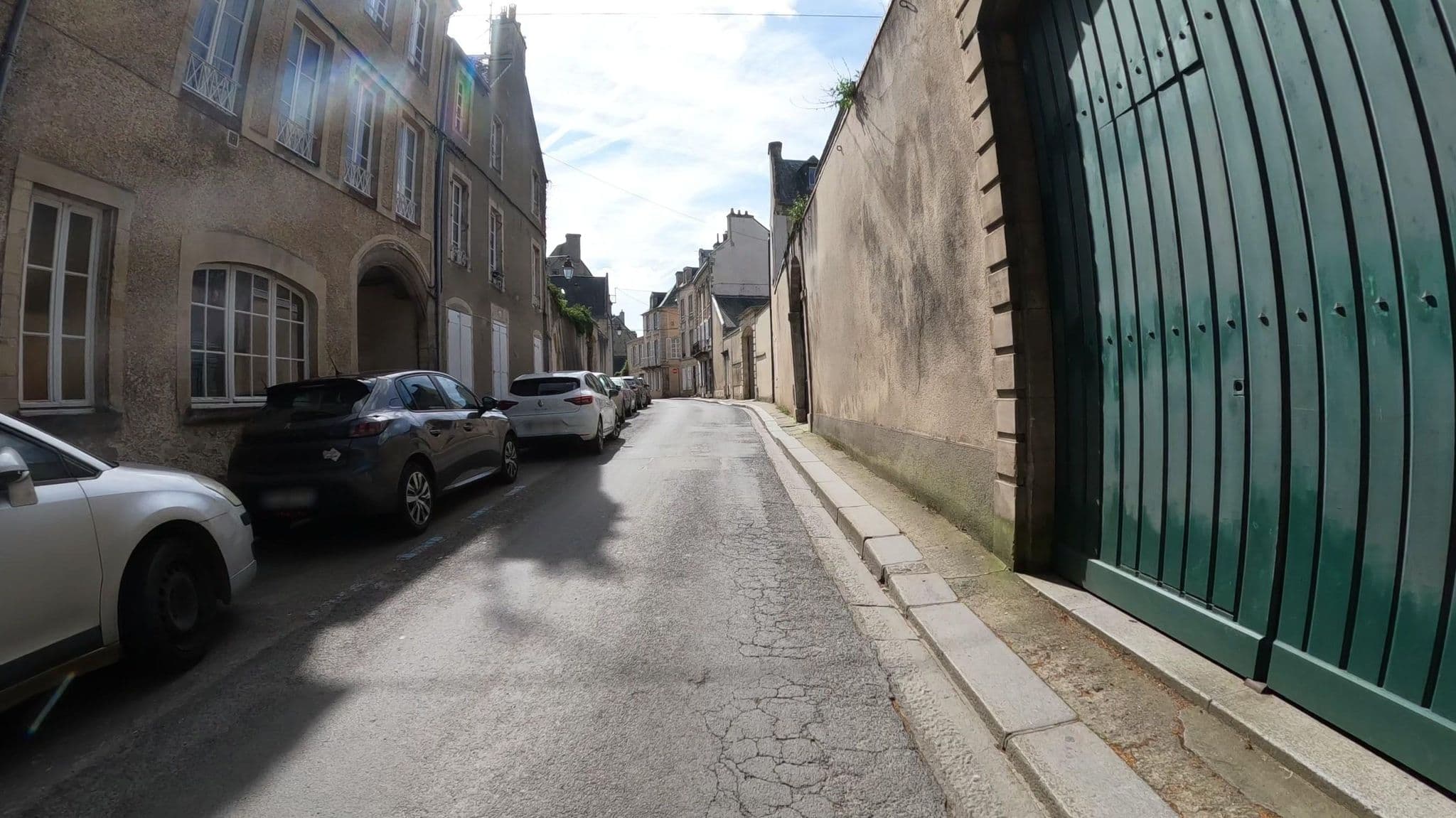 Street view near La Bayeuzen, Bayeux — © Nzau (CC BY-SA · Mapillary)