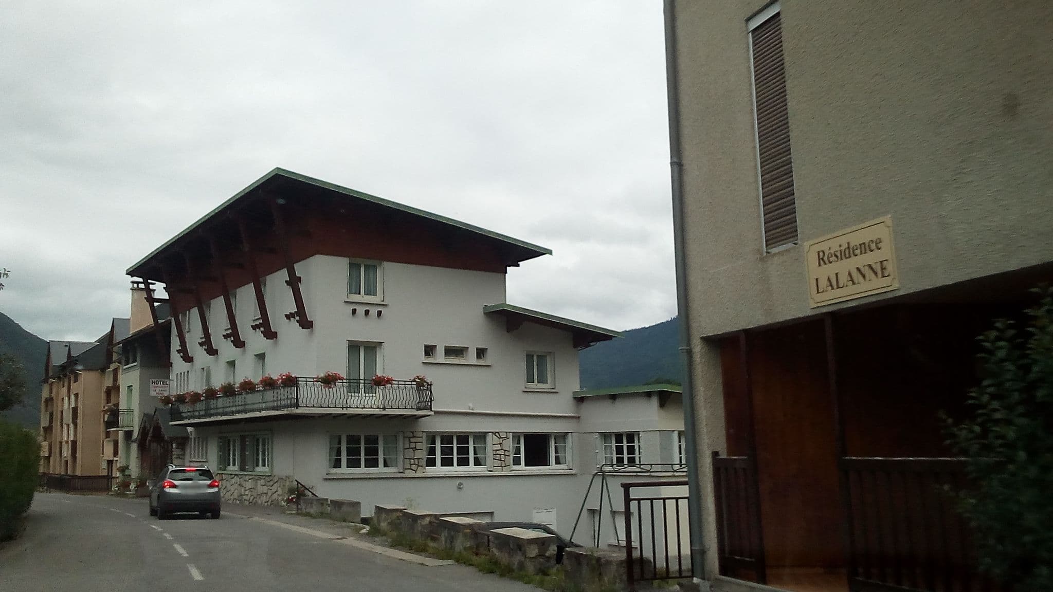 Street view near Résidence Lalanne, Saint-Lary-Soulan — © atabaraud (CC BY-SA · Mapillary)