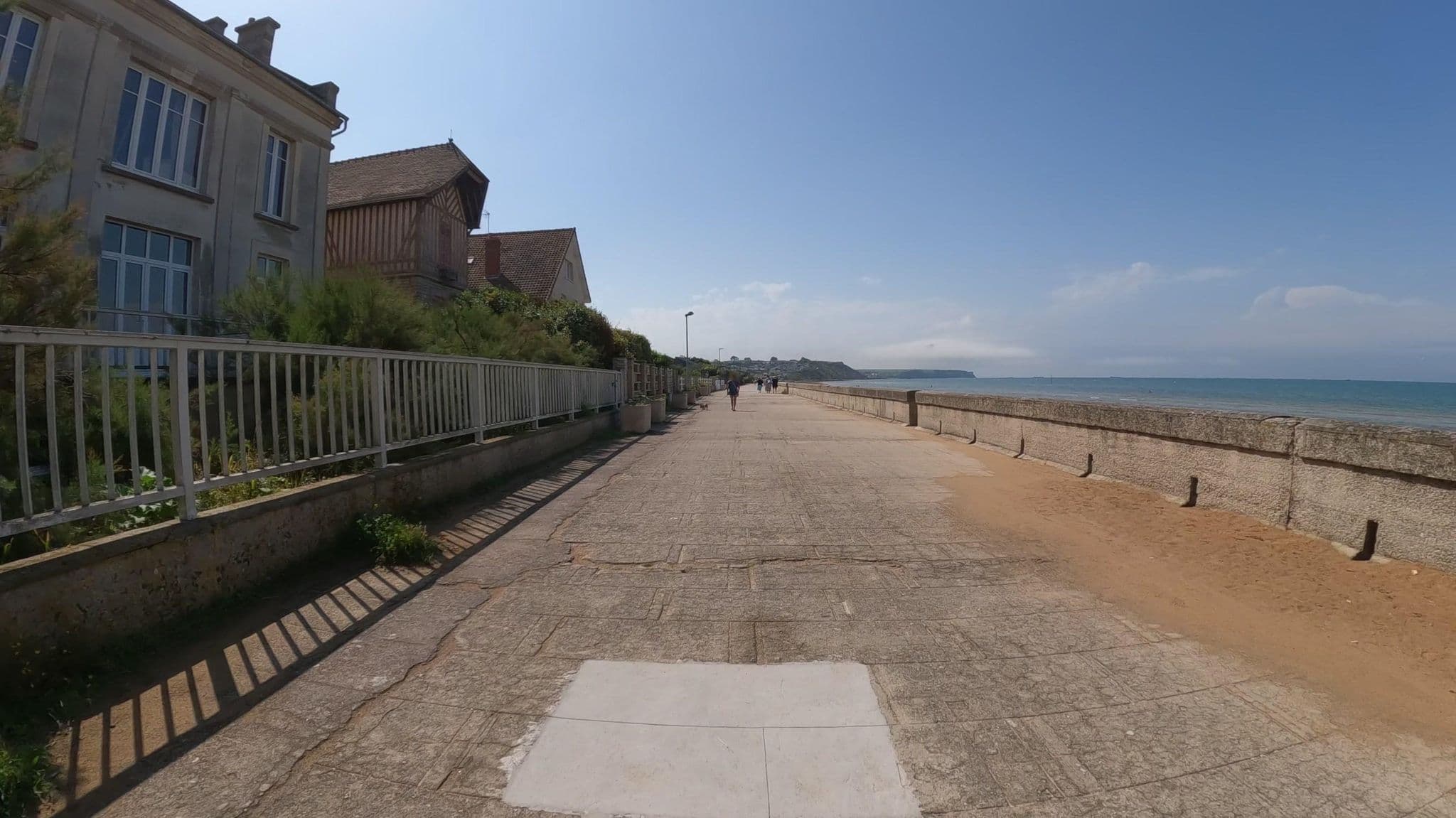 Street view near Gîtes en Normandie Asnelles, Ver-sur-Mer — © Nzau (CC BY-SA · Mapillary)