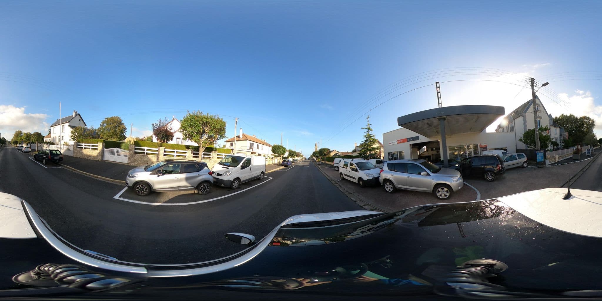 Street view near le 6.3 B&B Resto Home, Port-en-Bessin-Huppain — © arteragence (CC BY-SA · Mapillary)