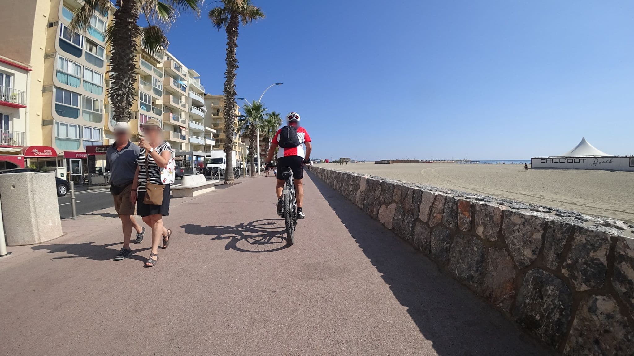 Street view near Hôtel Saint-Georges, Canet-en-Roussillon — © yod4z (CC BY-SA · Mapillary)