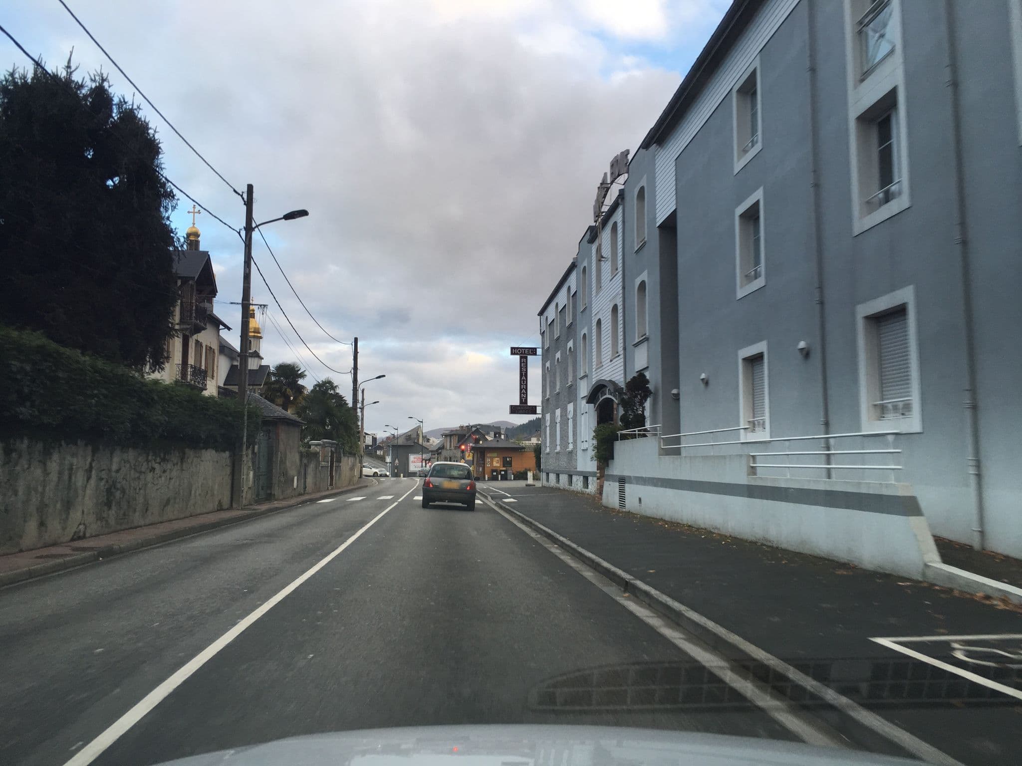 Street view near Hôtel Etoile, Lourdes — © cquest (CC BY-SA · Mapillary)