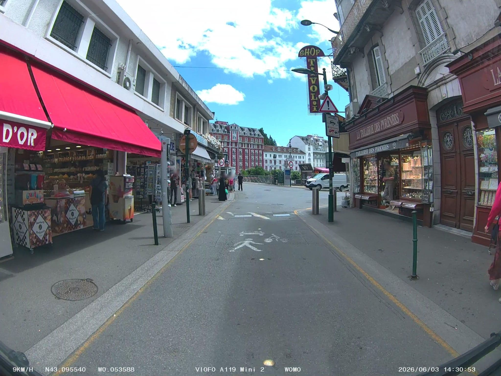 Street view near Agena Pont Vieux, Lourdes — © soulcover (CC BY-SA · Mapillary)