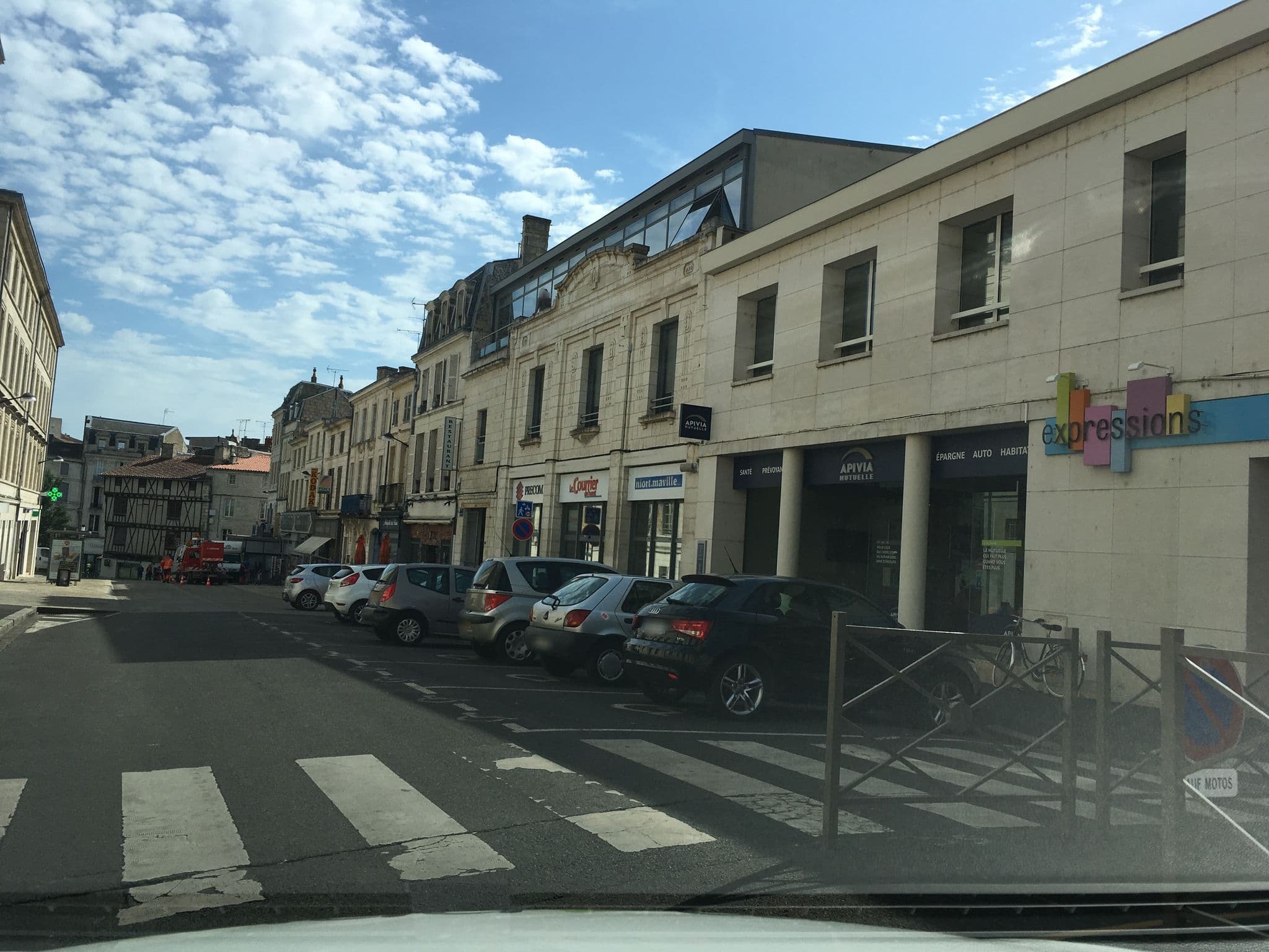 Street view near Gîtes de France Deux Sèvres, Niort — © mappy_sa (CC BY-SA · Mapillary)