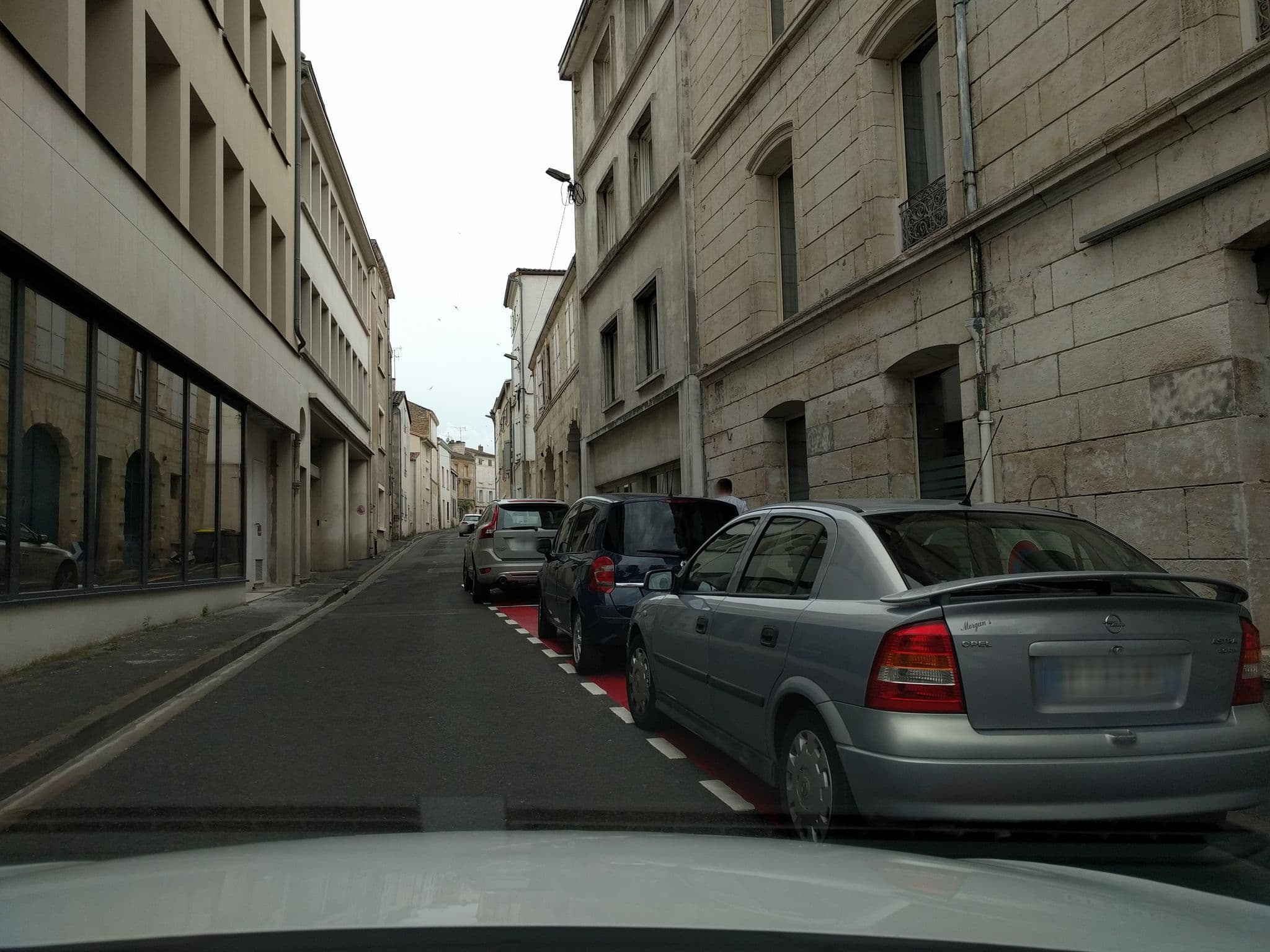 Street view near Grand Hôtel de la Breche, Niort — © mappy_sa (CC BY-SA · Mapillary)