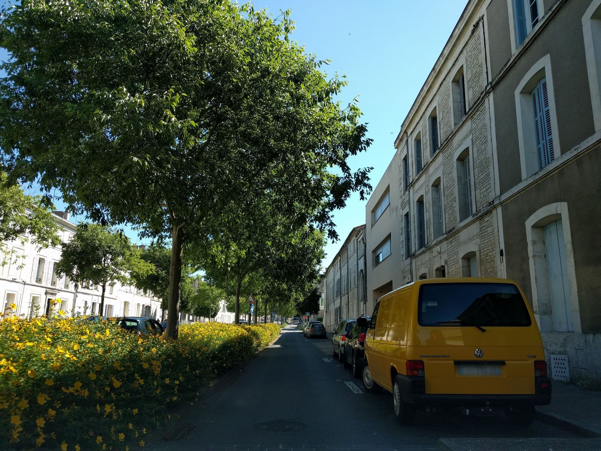 Street view near Apart'City, Niort — © mappy_sa (CC BY-SA · Mapillary)