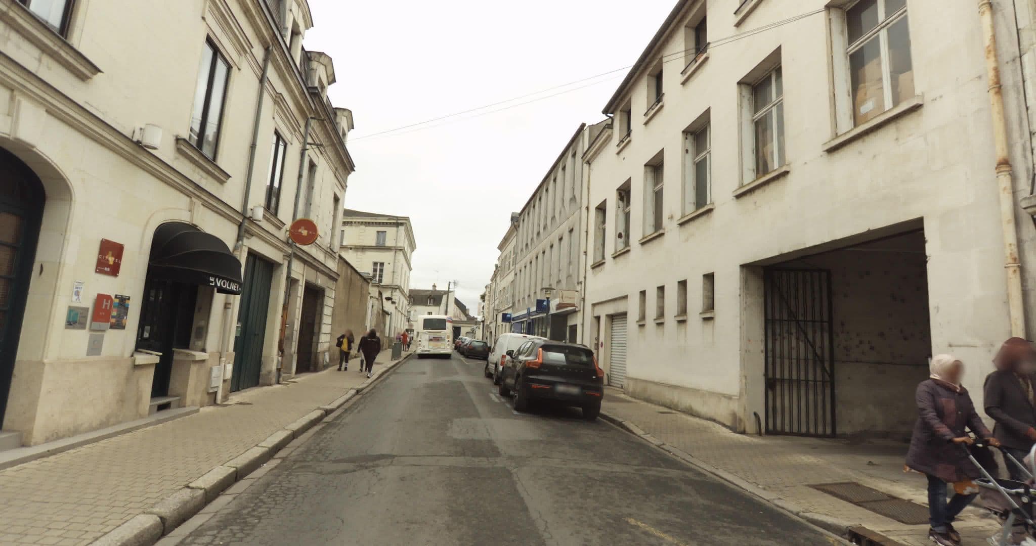 Street view near Citotel Le Volney, Saumur — © sogefi (CC BY-SA · Mapillary)