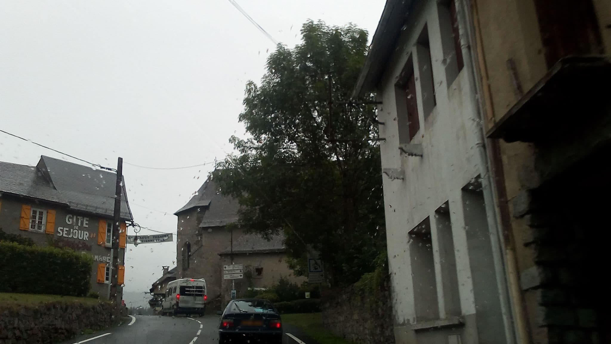 Street view near Espaces Pyrénéens, Campan — © atabaraud (CC BY-SA · Mapillary)
