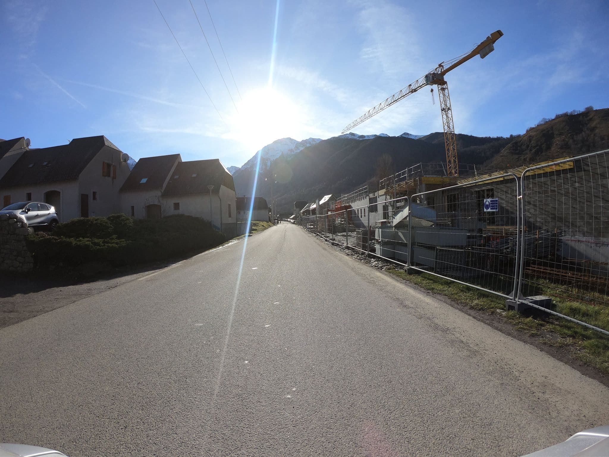 Street view near Mercure Peyragudes Loudenvielle Pyrenees, Saint-Lary-Soulan — © joostjakob (CC BY-SA · Mapillary)