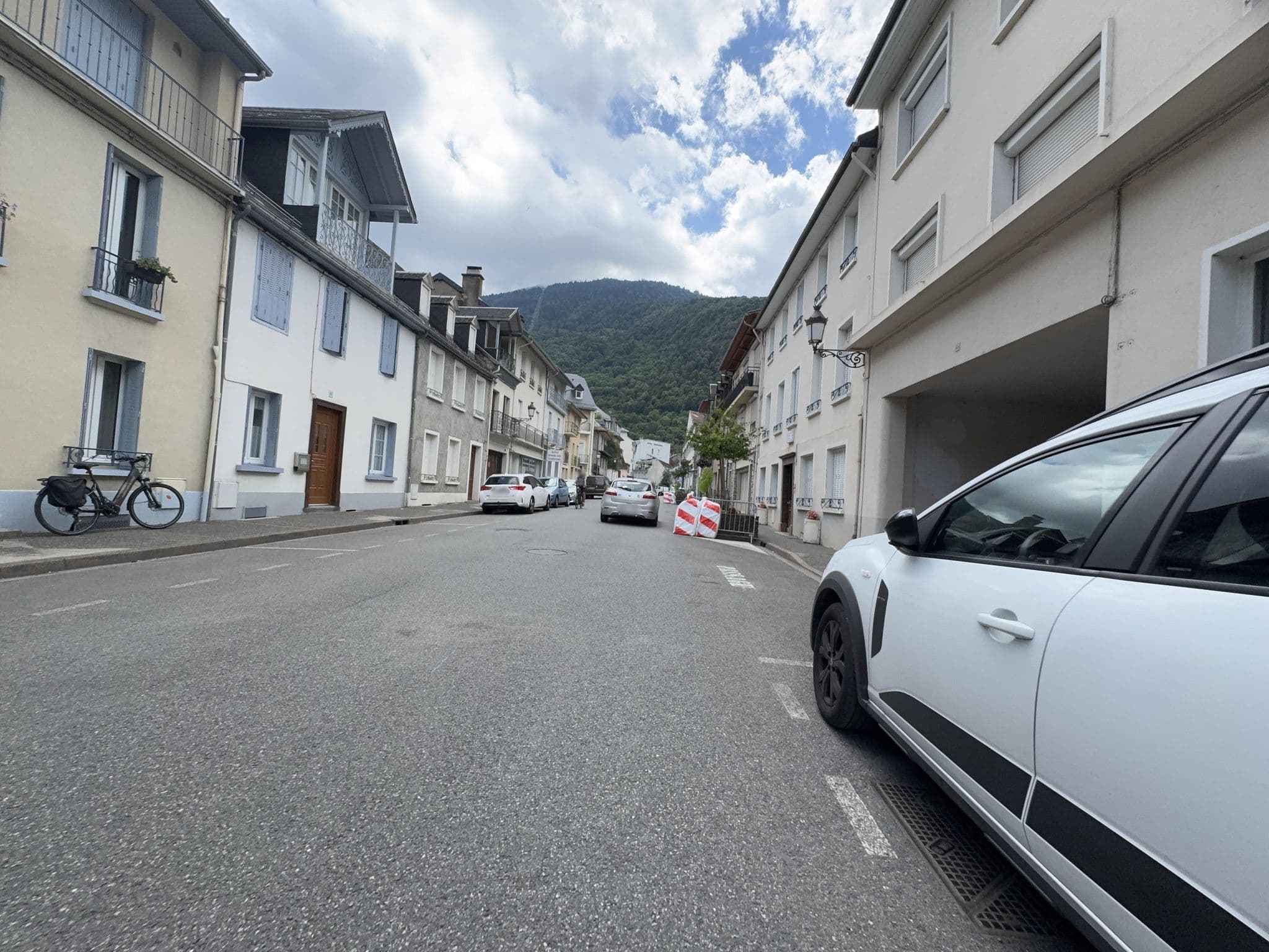 Street view near APPARTEMENT T2 4 PERSONNES Wifi et Climatisation, Bagnères-de-Luchon — © Cassous (CC BY-SA · Mapillary)